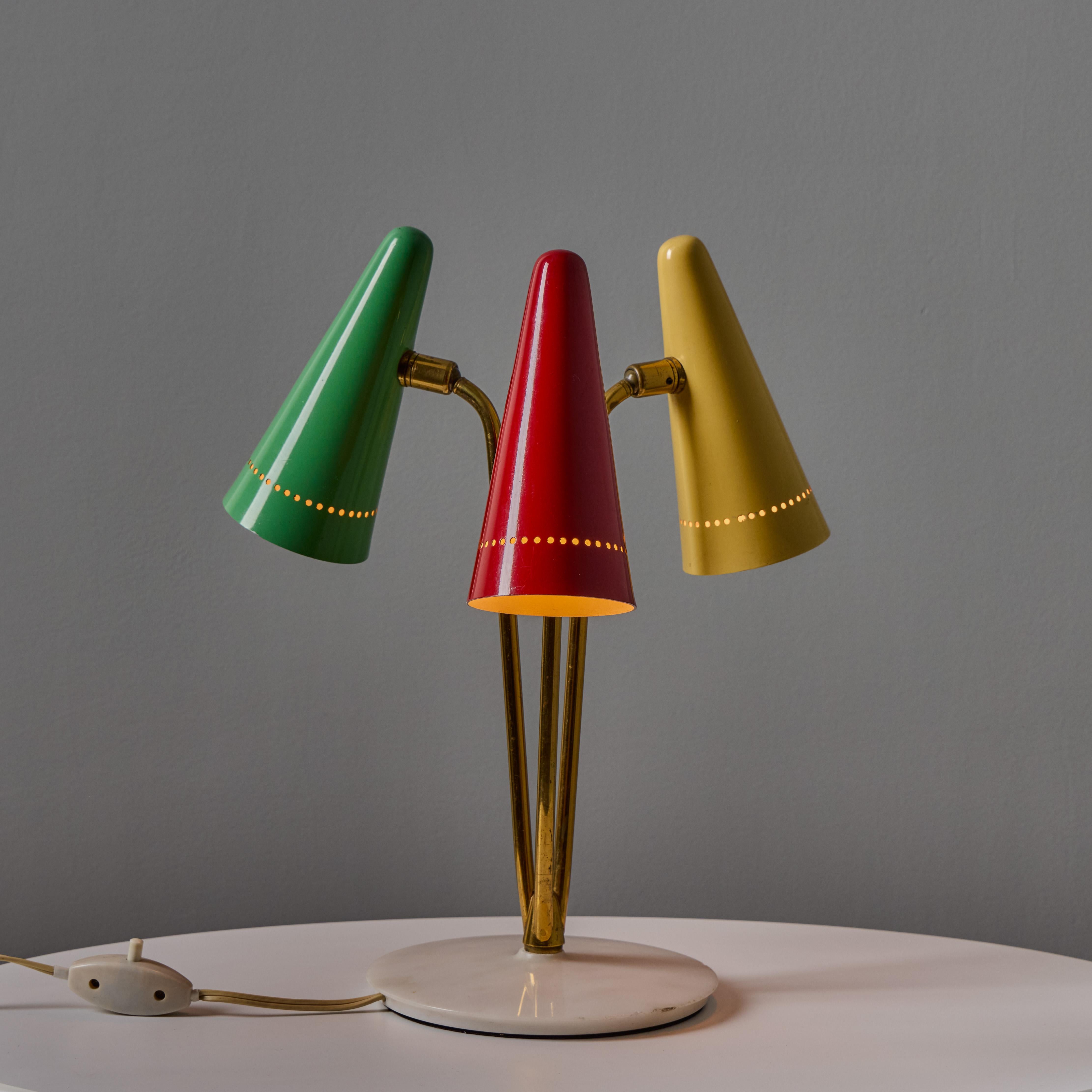 Dipinto Rara lampada da tavolo a 3 paralumi multicolore di Angelo Ostuni del 1950 per O-Luce in vendita