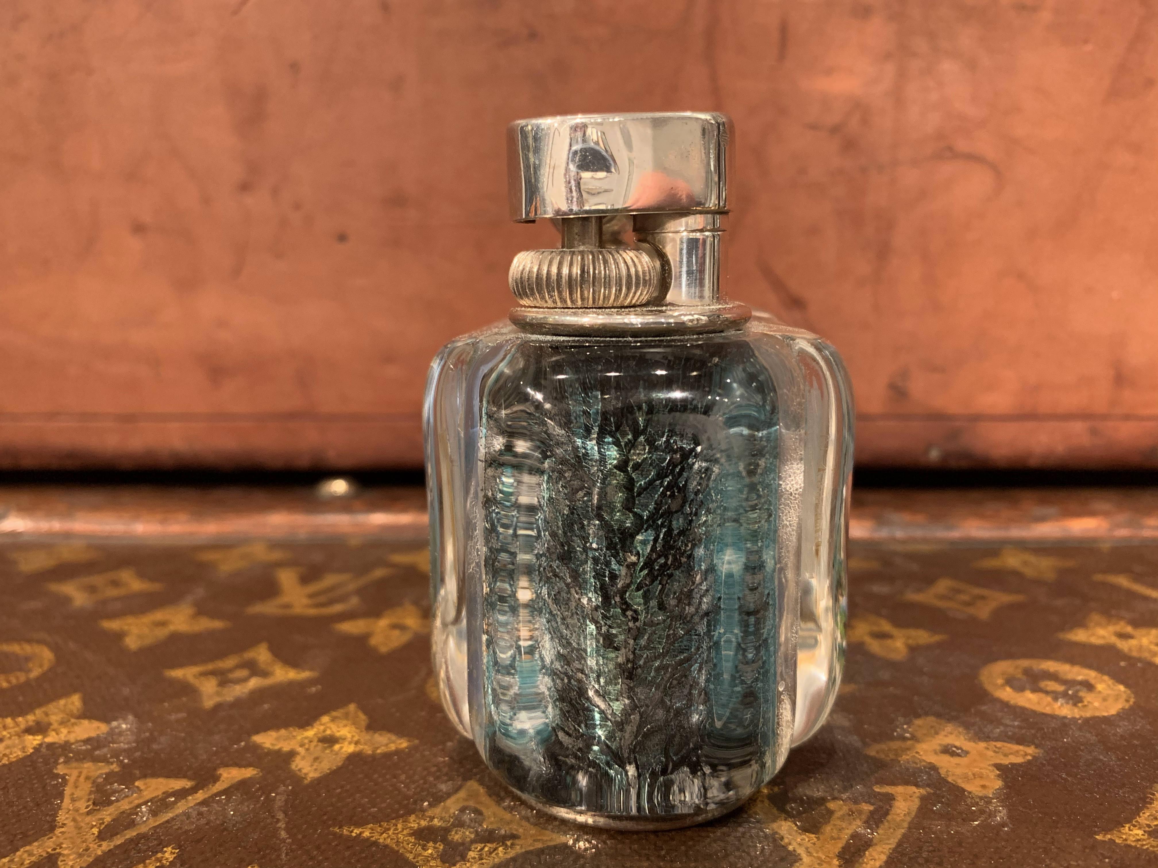 Anglais Rare briquet aquarium demi-aquarium Dunhill des années 1950, plaqué argent, fabriqué en Angleterre en vente