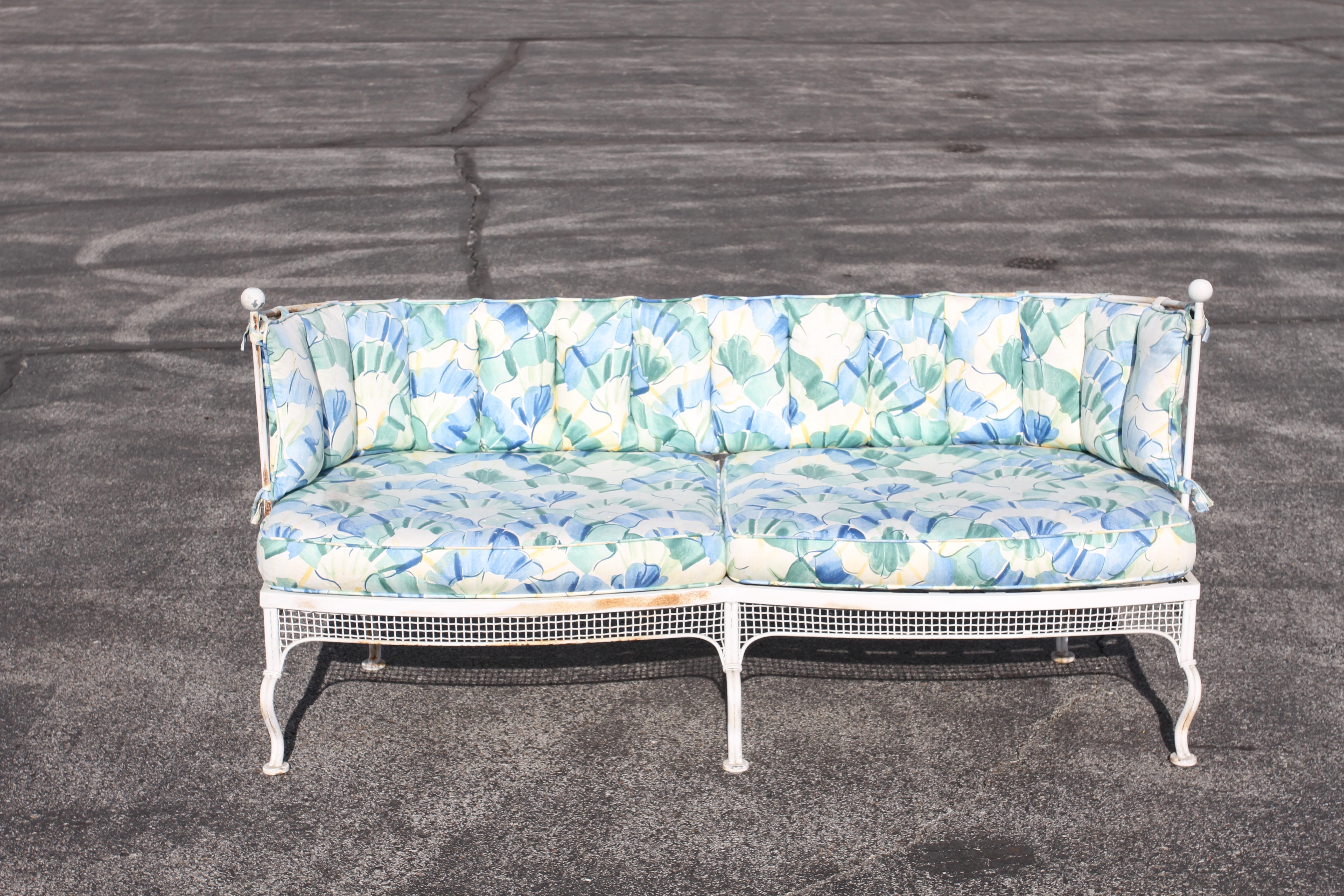 Rare 1950s Glamorous Woodard Wrought Iron & Mesh Settee, Aluminum Ball Finials 13