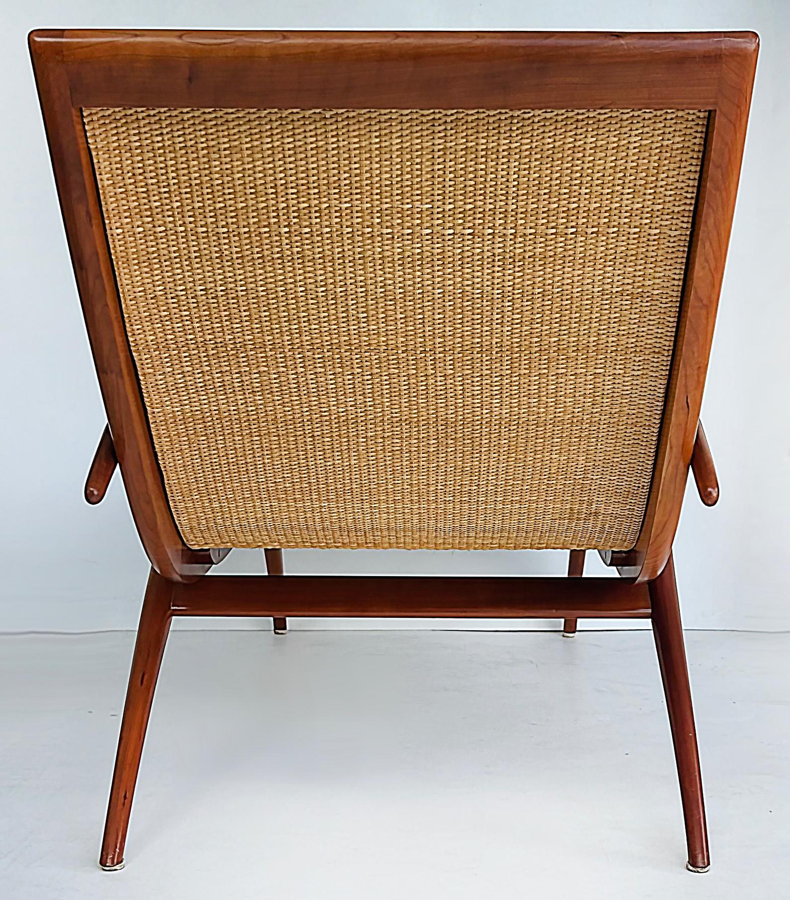 Rara Chaise Longue John Graz de los años 50, rafia tejida insertada mediados del siglo XX en venta