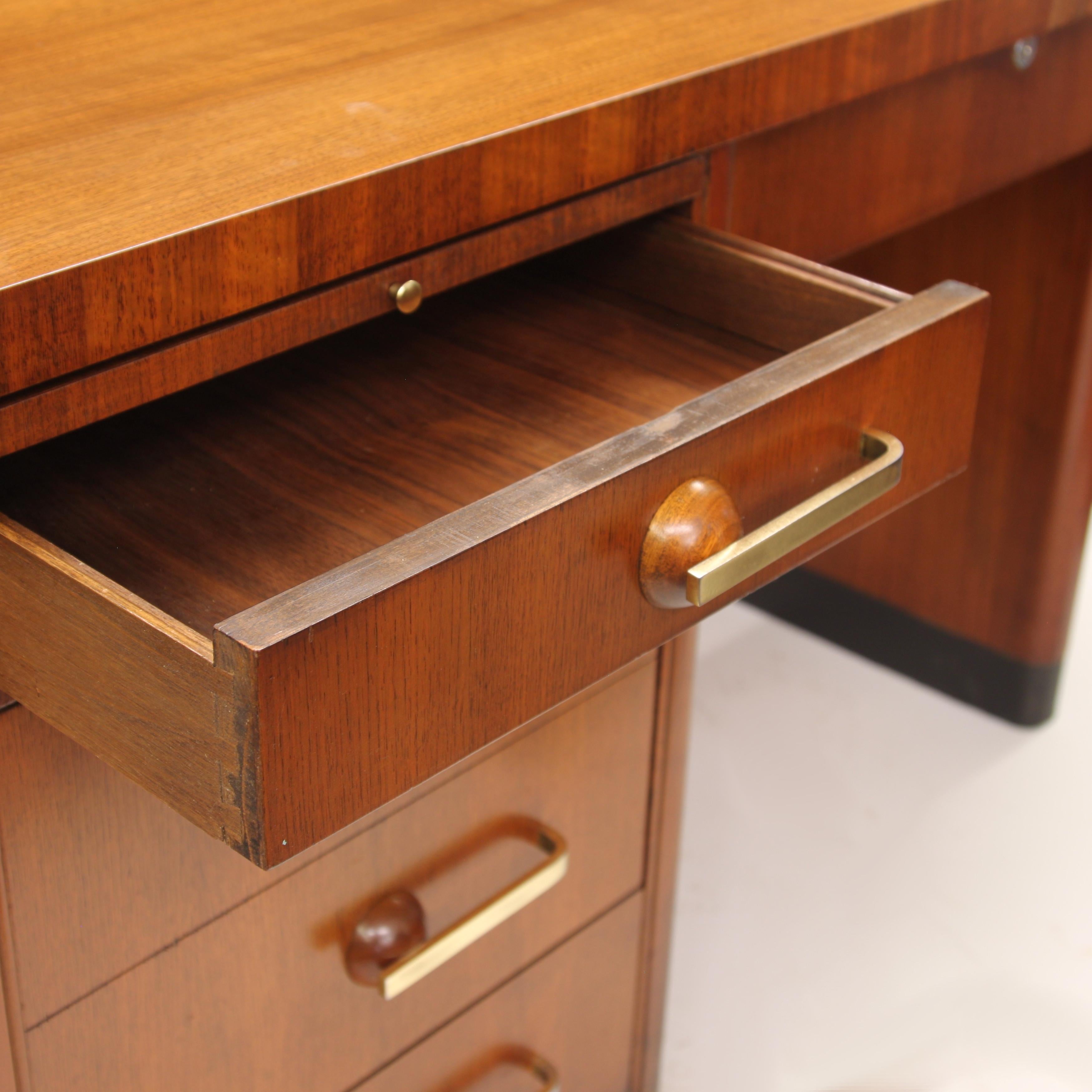 Rare 1950s Mid-Century Modern Art Deco Inspired Walnut Rounded Top Desk In Good Condition For Sale In Lafayette, IN