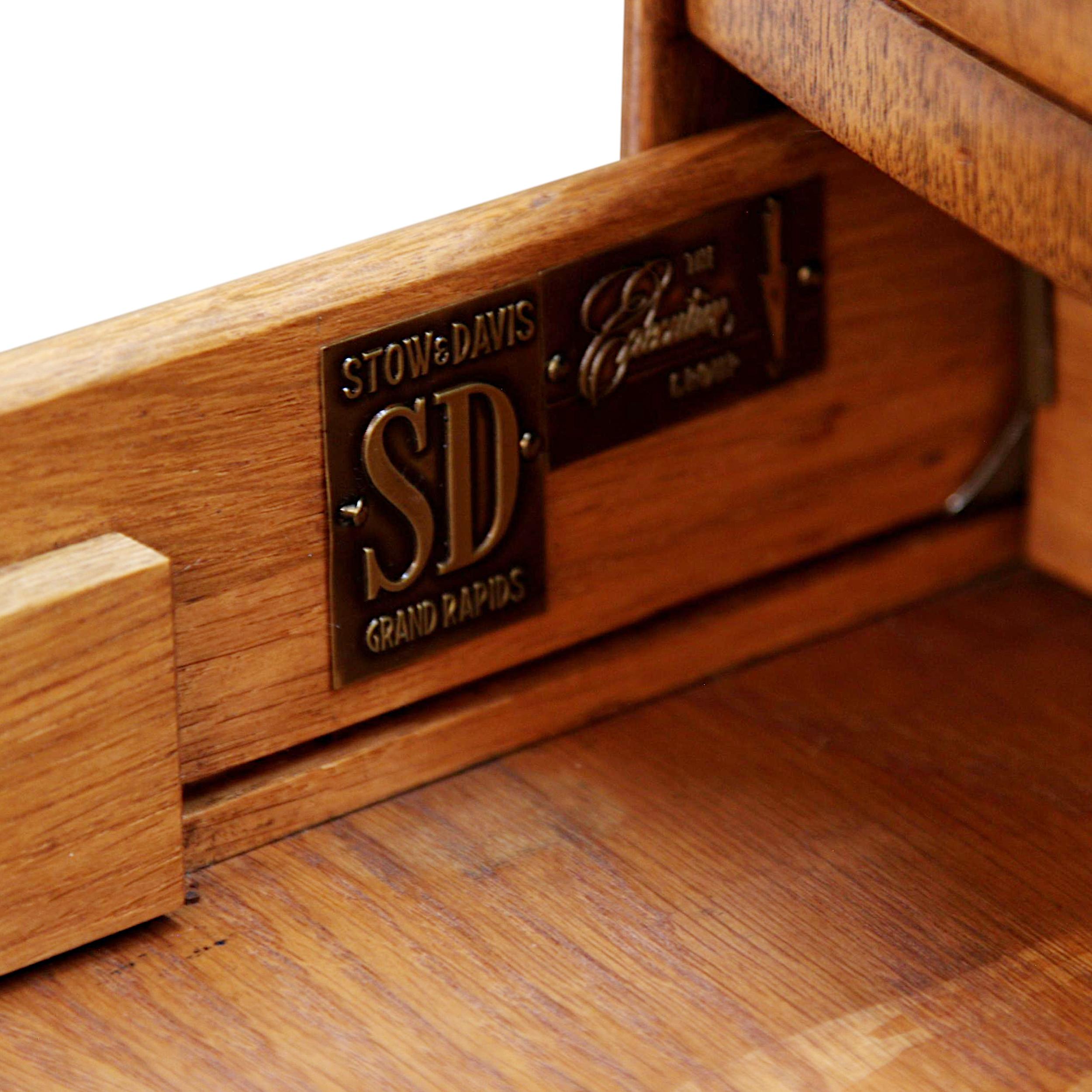 Rare 1950s Mid-Century Modern Executive Series Kidney-Shaped Desk by Stow Davis In Good Condition In Lafayette, IN