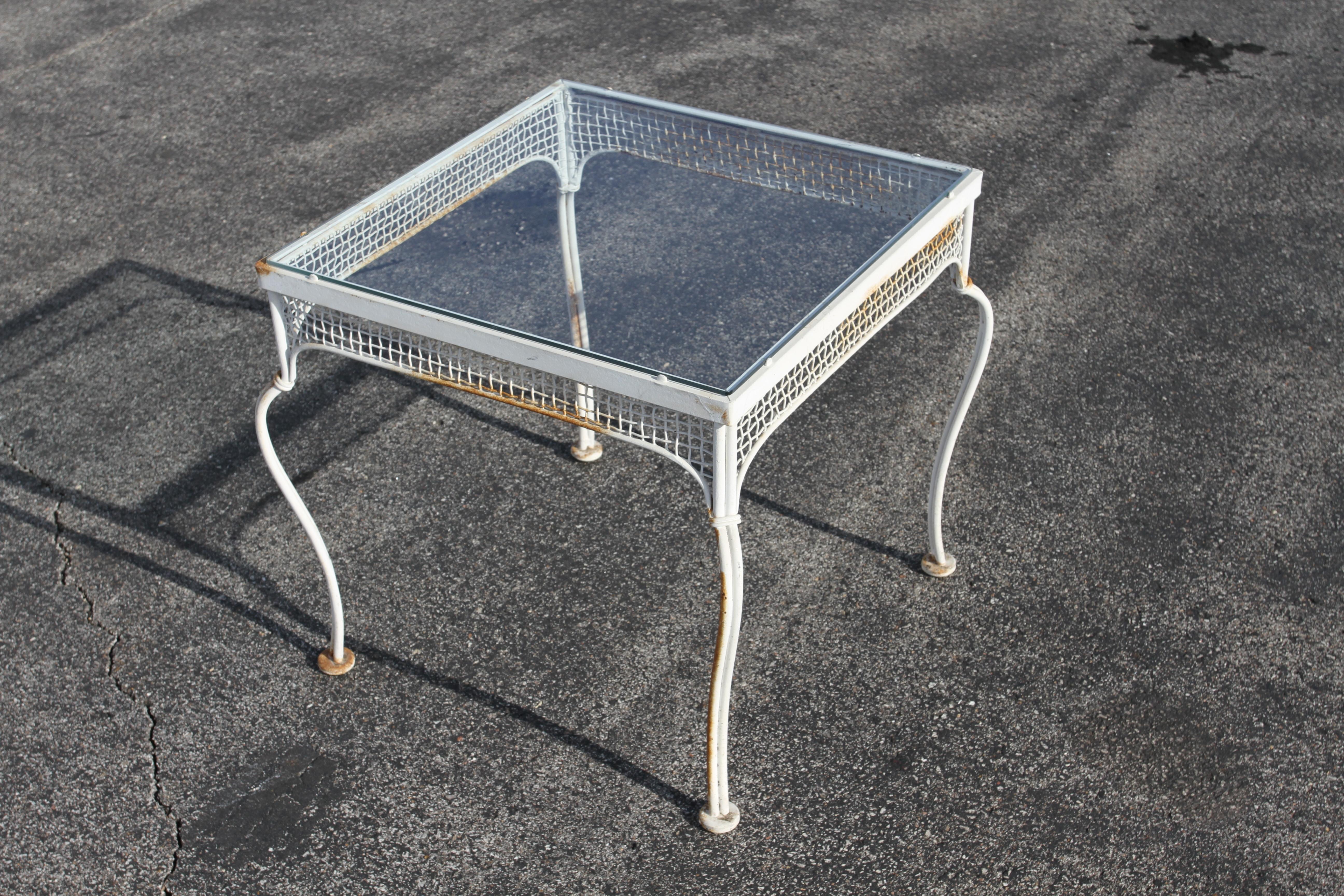 Rare 1950s Mid Century Modern Woodard Wrought Iron & Mesh Glass Top End Tables For Sale 6