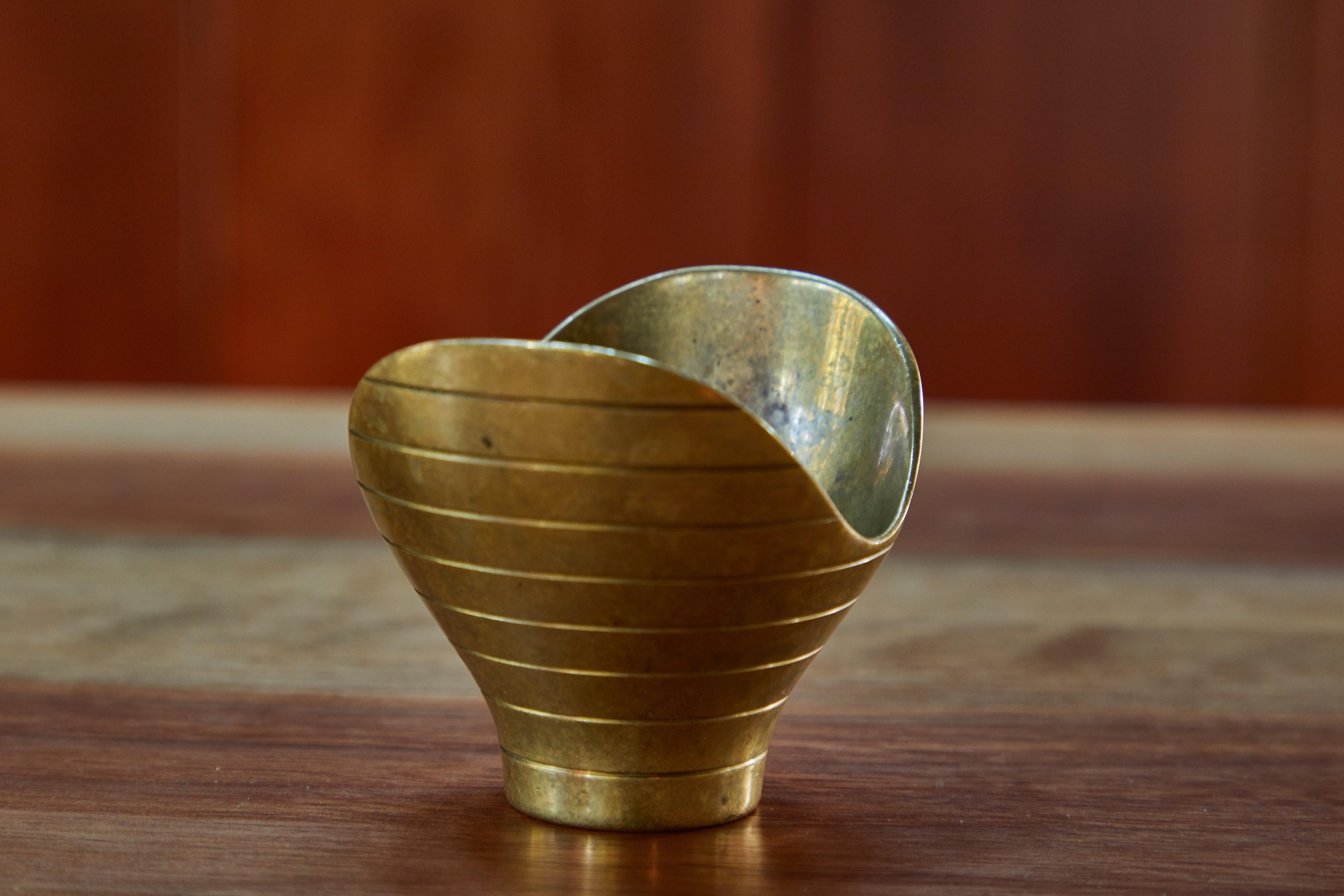 Scandinavian Modern Rare 1950s Paavo Tynell Model AB-9 Anamorphic Brass Bowl for Taito Oy
