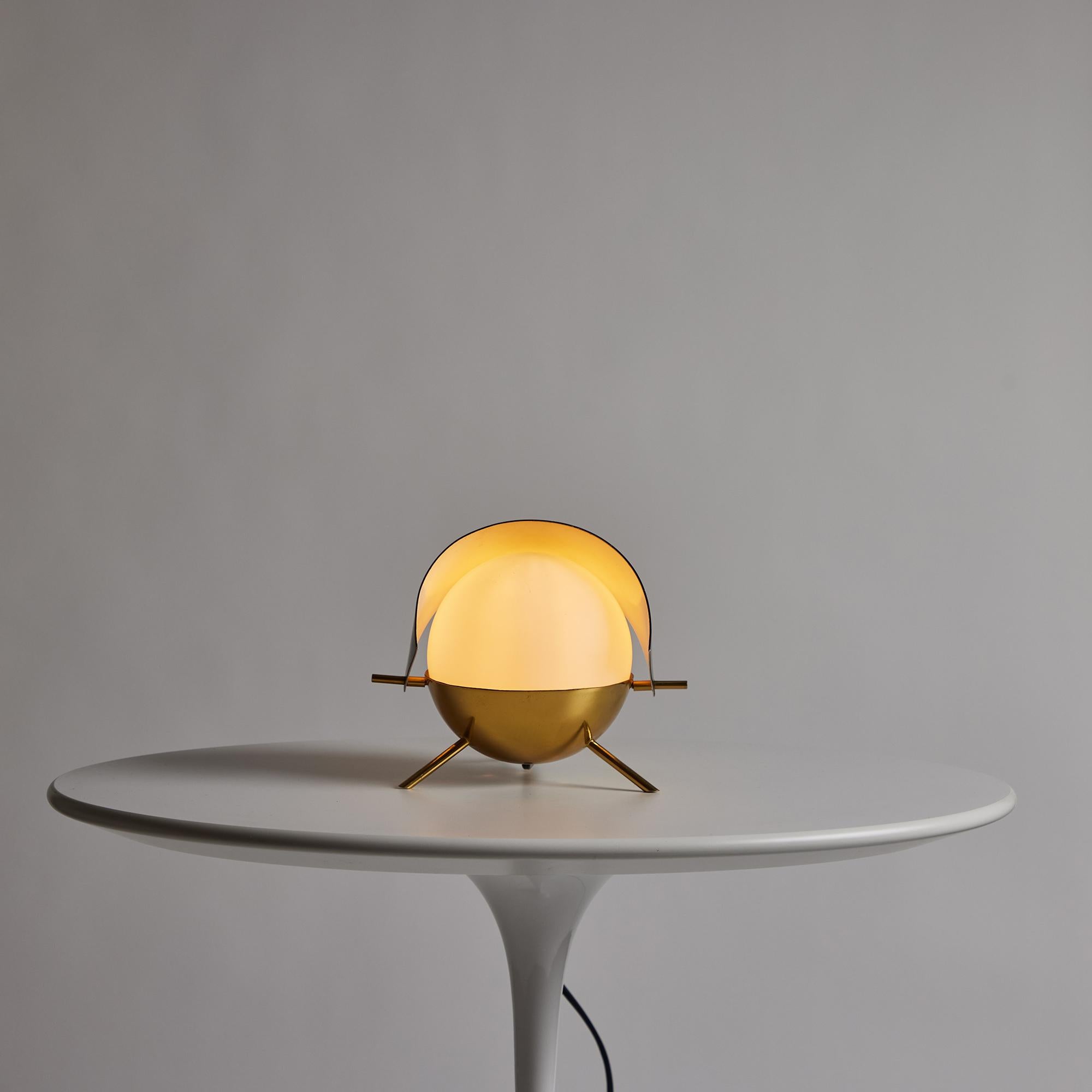 Rare 1950s Stilux Milano Tripod 'Visor' Table Lamp In Good Condition In Glendale, CA