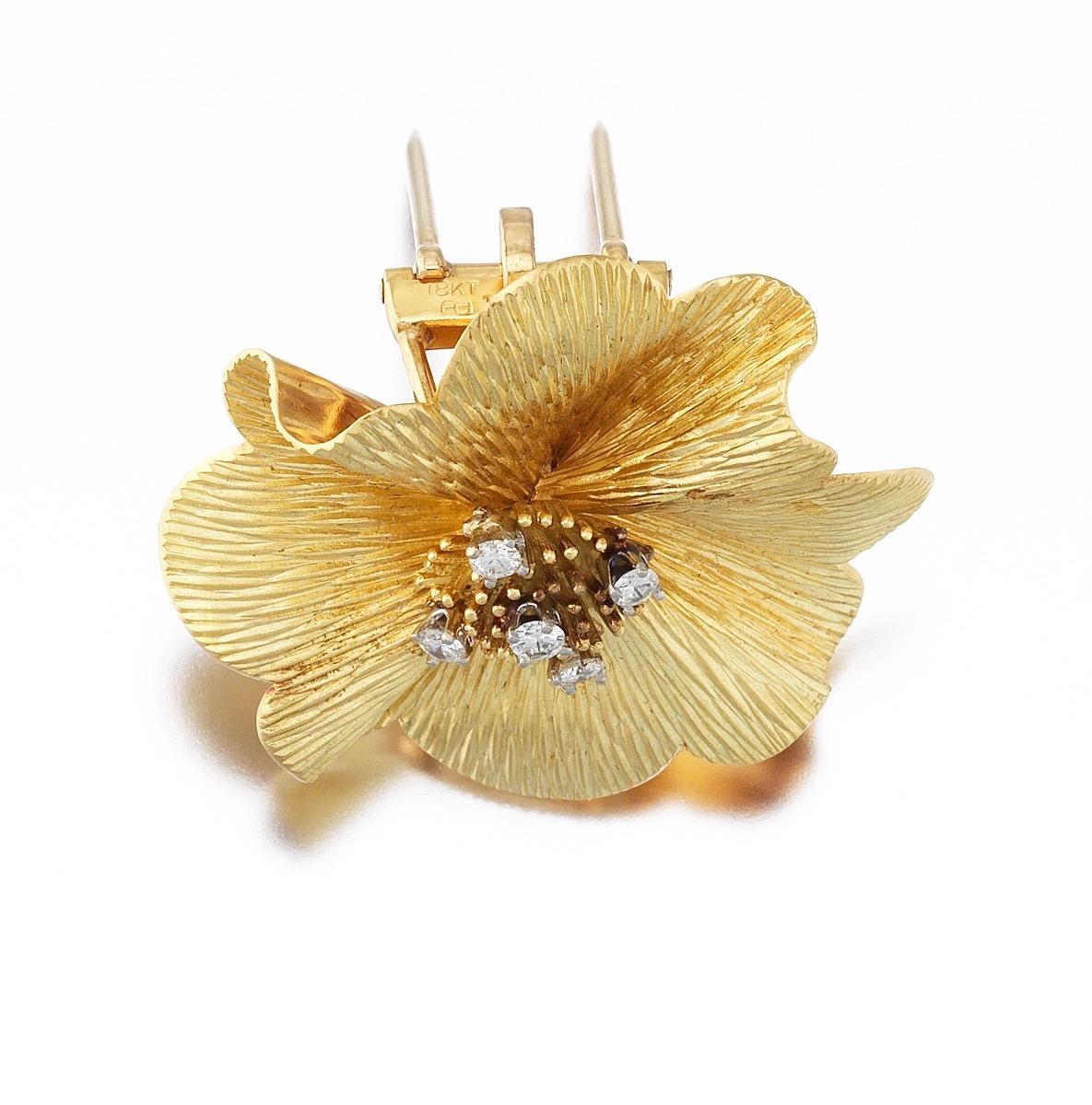 Women's Rare 1950s Tiffany & Co. 18 Karat Diamond  Pin Brooch  Necklace Pendant