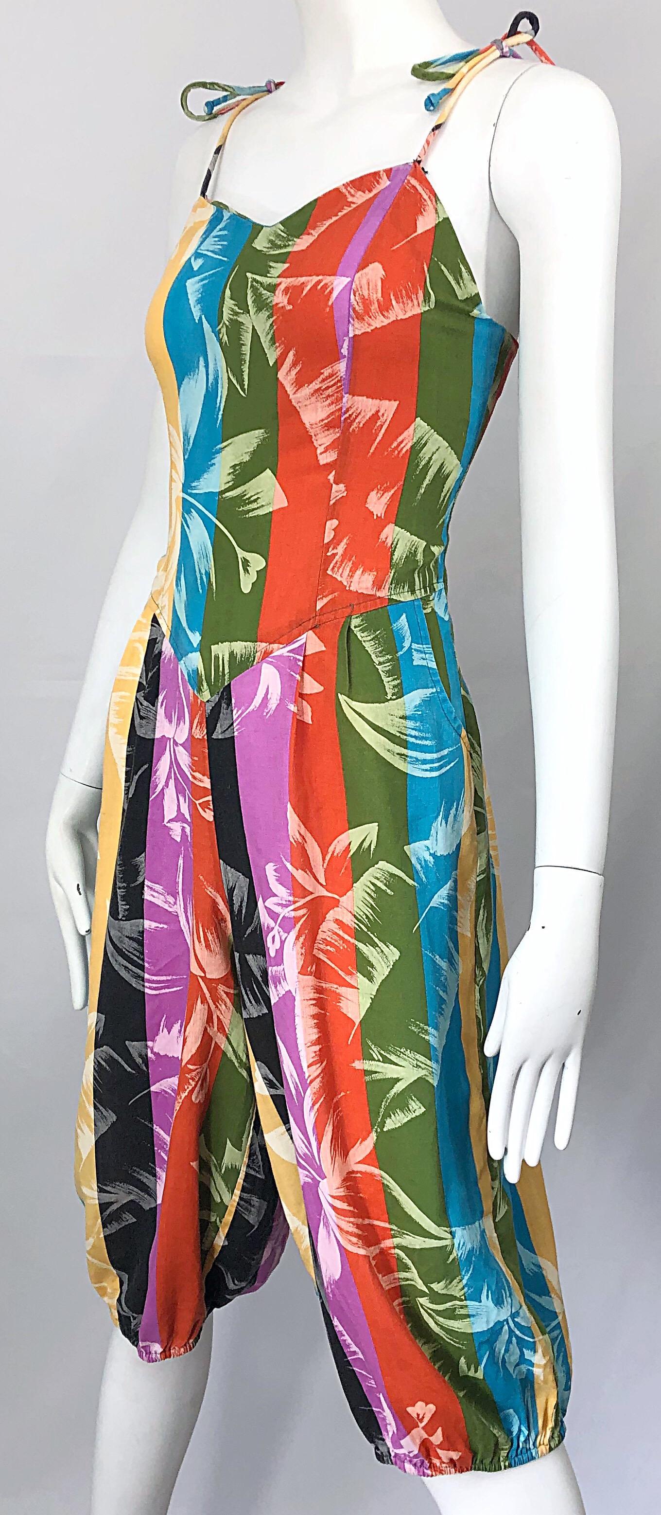 Rare 1950s Tropical Print Lightweight Cotton Colorful Vintage 50s Jumpsuit For Sale 3