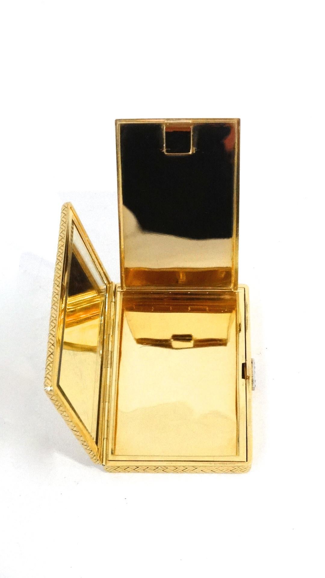 Van Cleef & Arpels 18k Gold & White Diamond Case For Sale 7