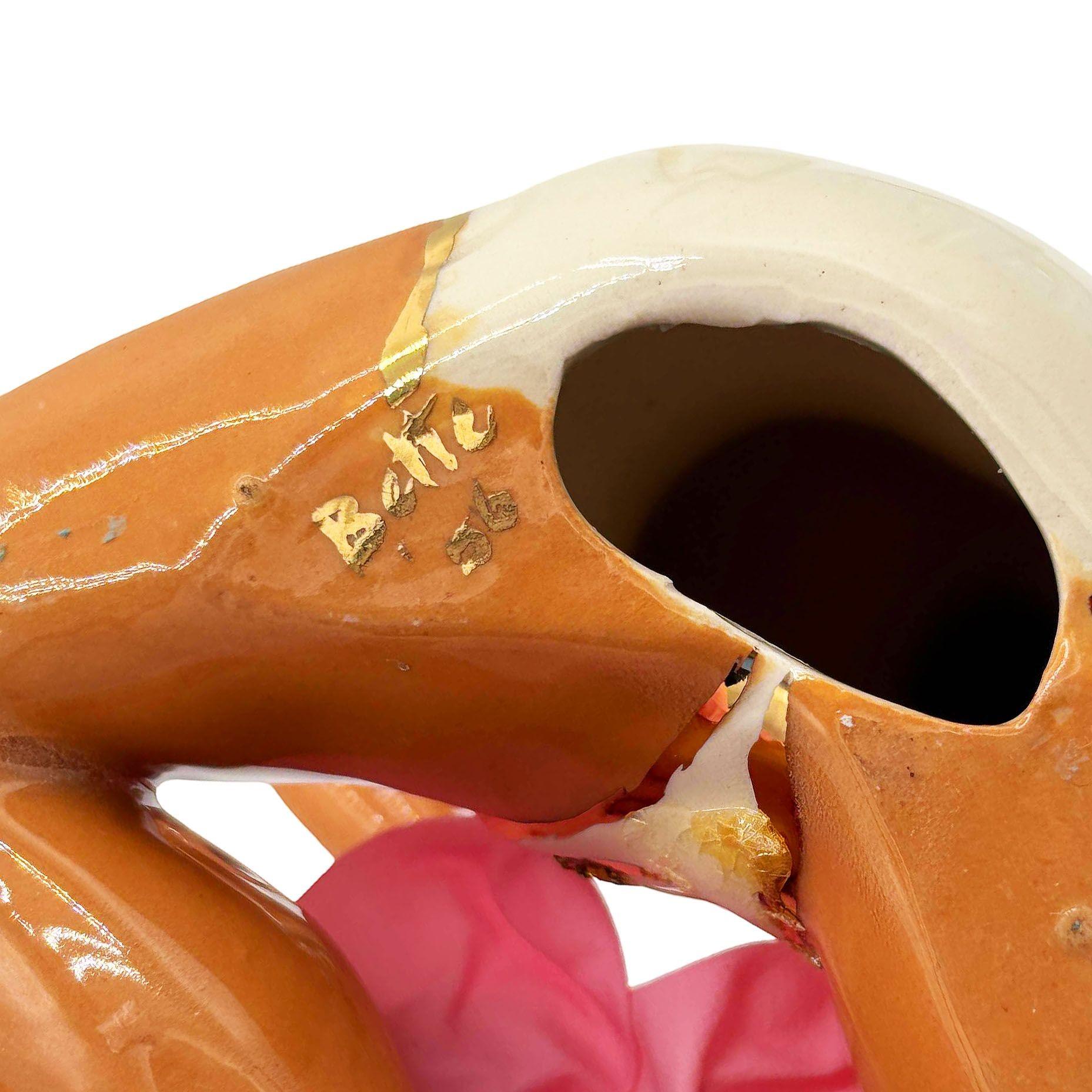 Metà XX secolo Rara coppia di statue in ceramica del 1956 della ragazza hawaiana Hula e del maschio nativo di Bette in vendita