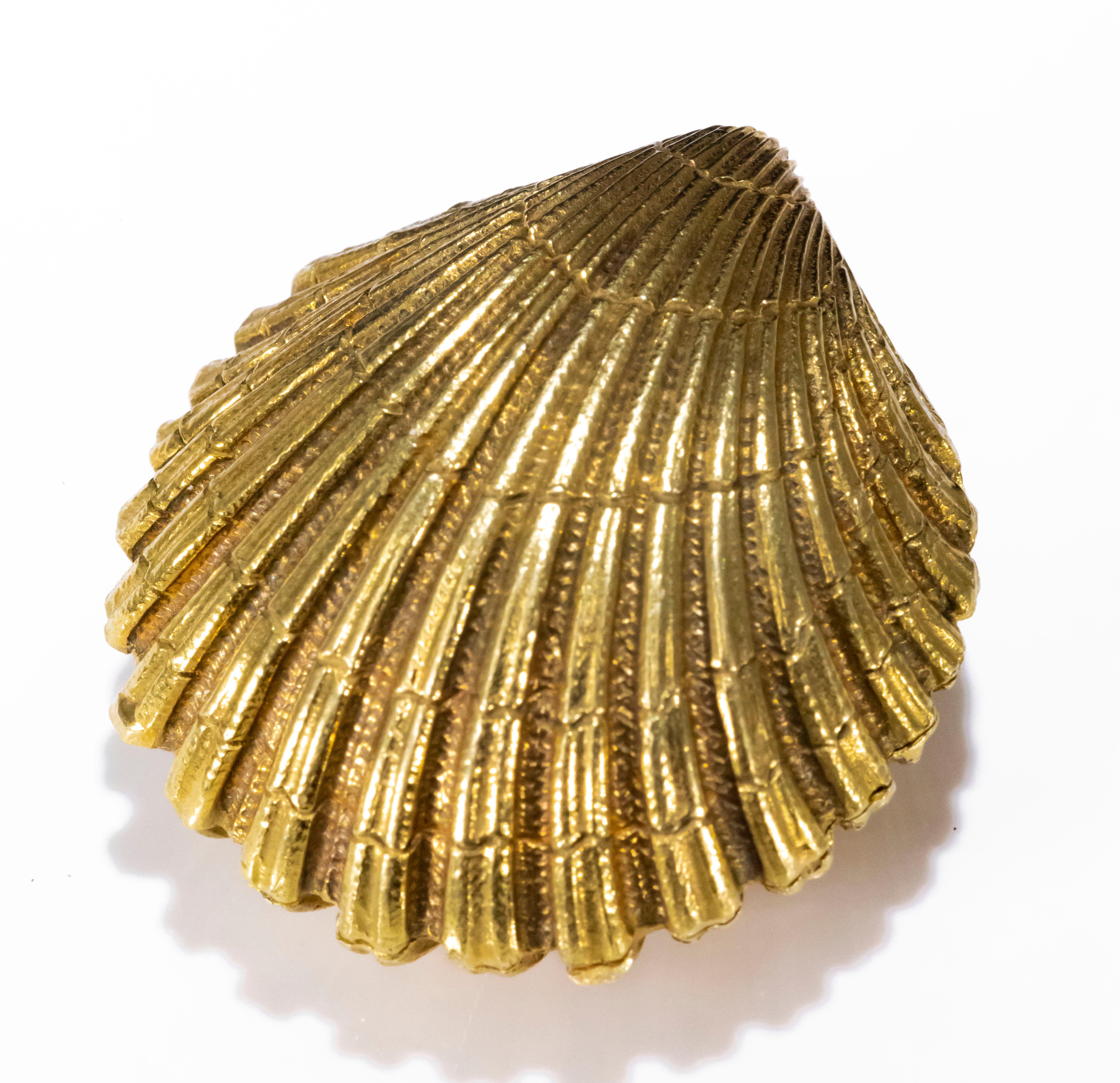  1960-70s Tiffany Schlumberger 18kt Gold Conch Seashell Desk & Purse Clock 5