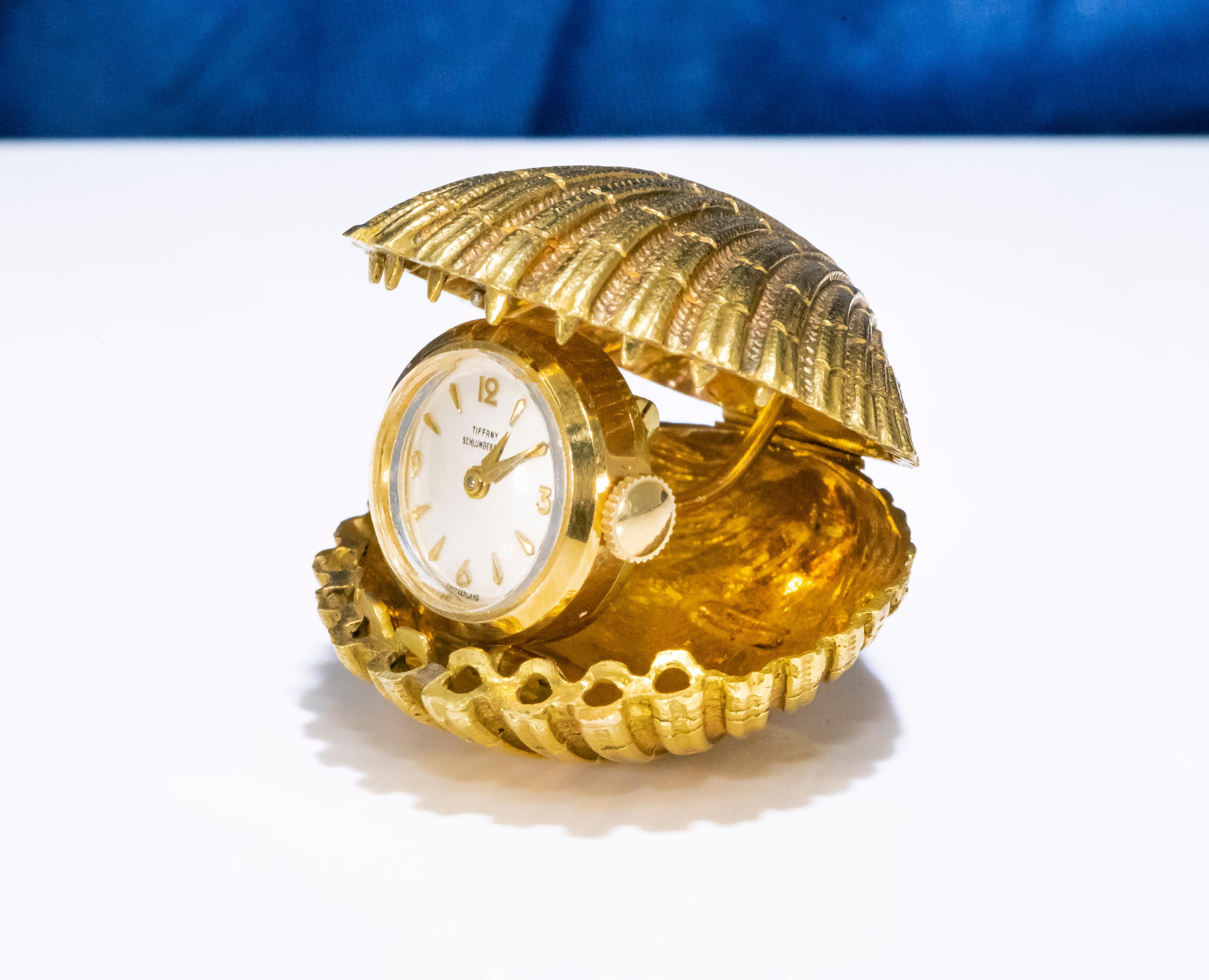  1960-70s Tiffany Schlumberger 18kt Gold Conch Seashell Desk & Purse Clock 6