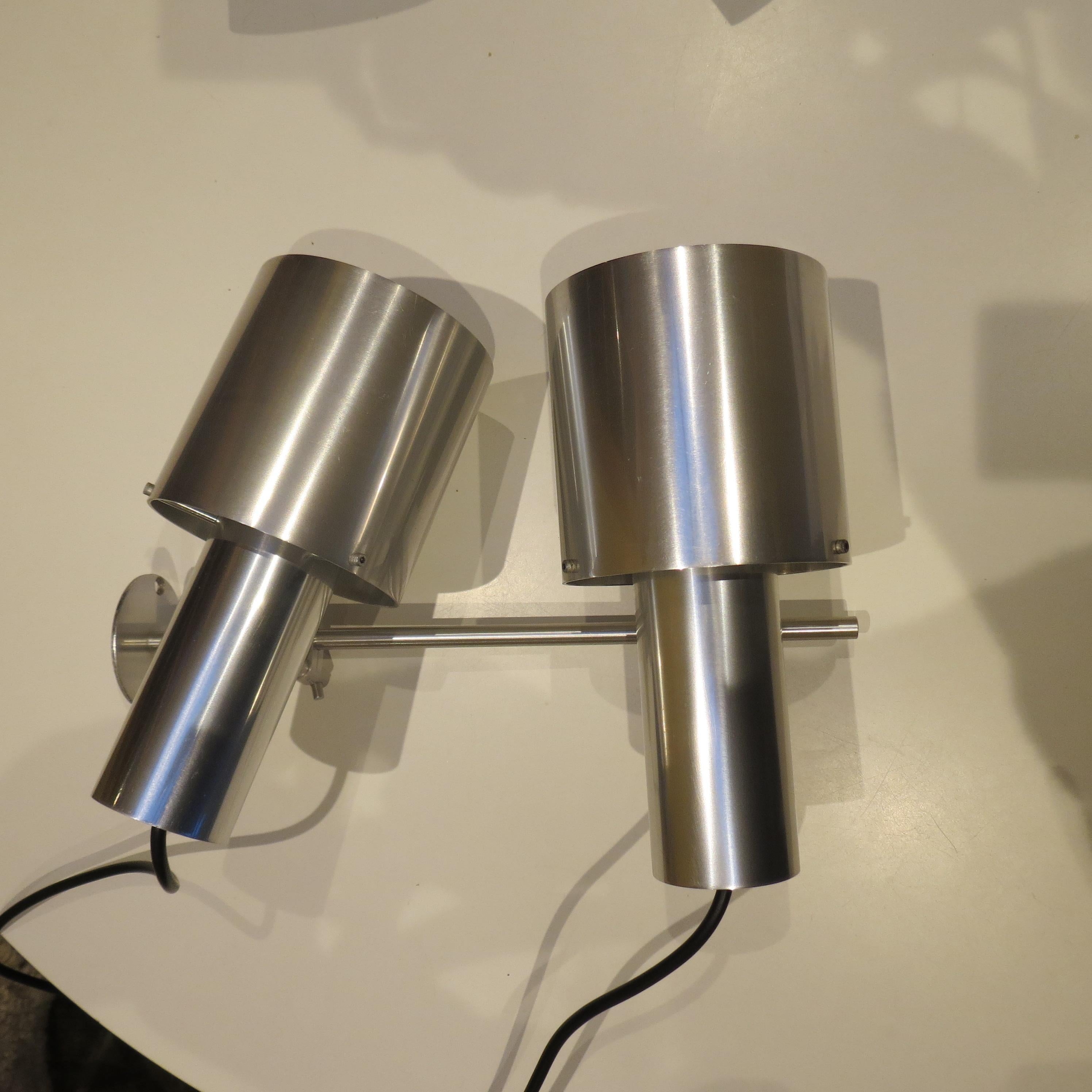 Rara lámpara de techo de aluminio de los años 60 Peter Nelson Architectural Lighting 2 availa en venta 6