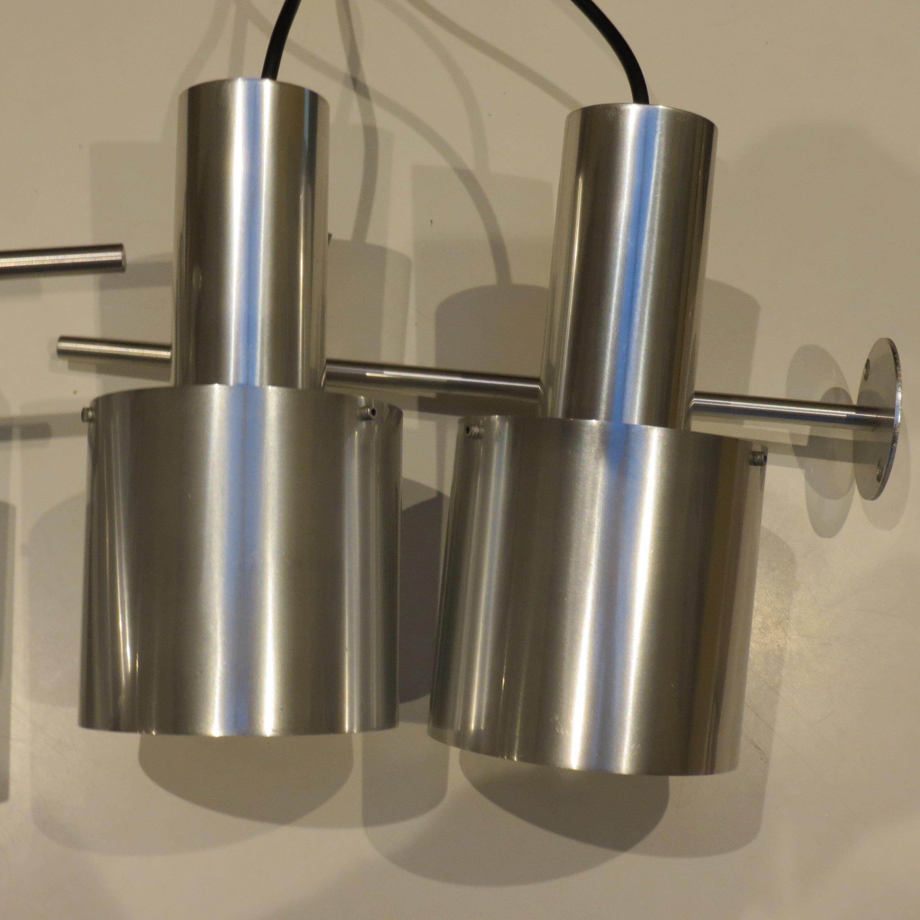 Rara lámpara de techo de aluminio de los años 60 Peter Nelson Architectural Lighting 2 availa en venta 12