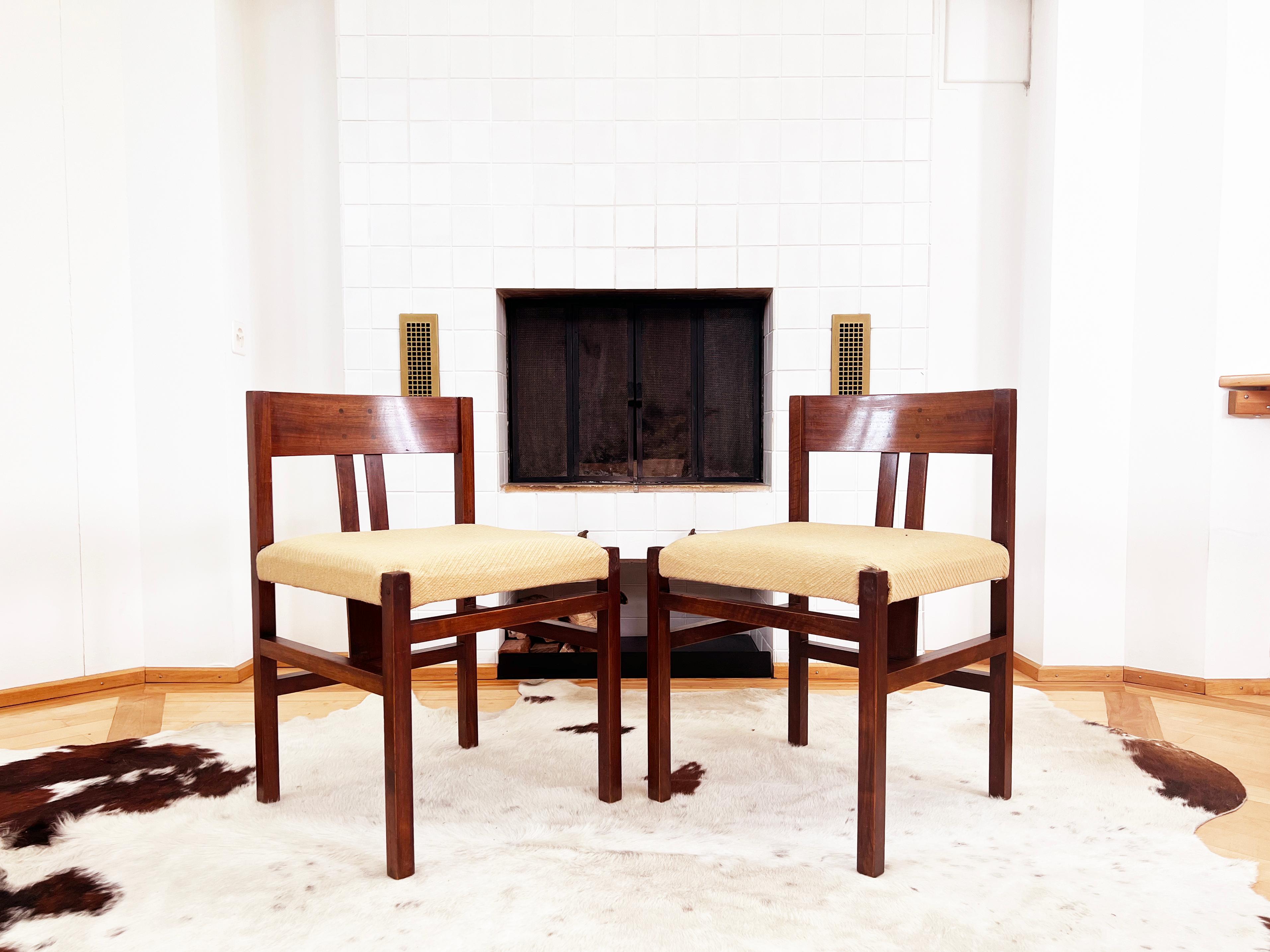 Rare 1960s Angelo Mangiarotti Sculptural Rose Teak Dining Chairs, Set of 8  In Good Condition In Basel, BS