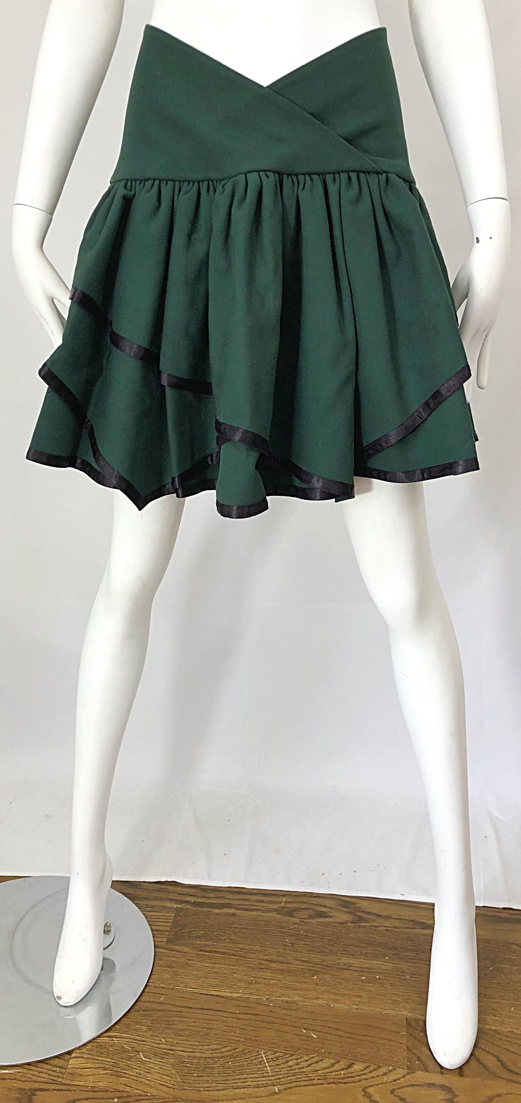 Rare 1960s Cardinali Hunter Green Wool Handkerchief Hem Vintage 60s Mini Skirt For Sale 4