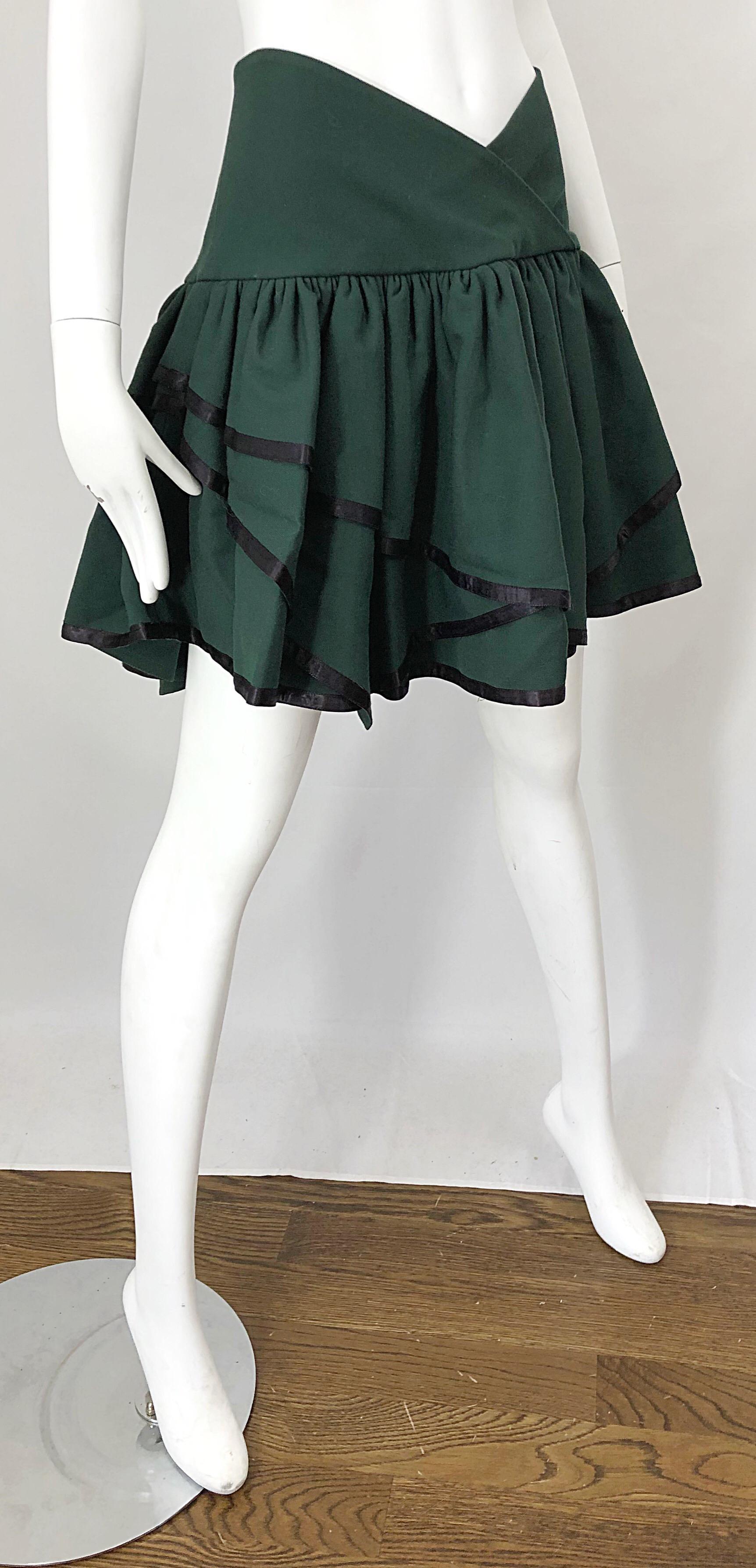 Black Rare 1960s Cardinali Hunter Green Wool Handkerchief Hem Vintage 60s Mini Skirt For Sale