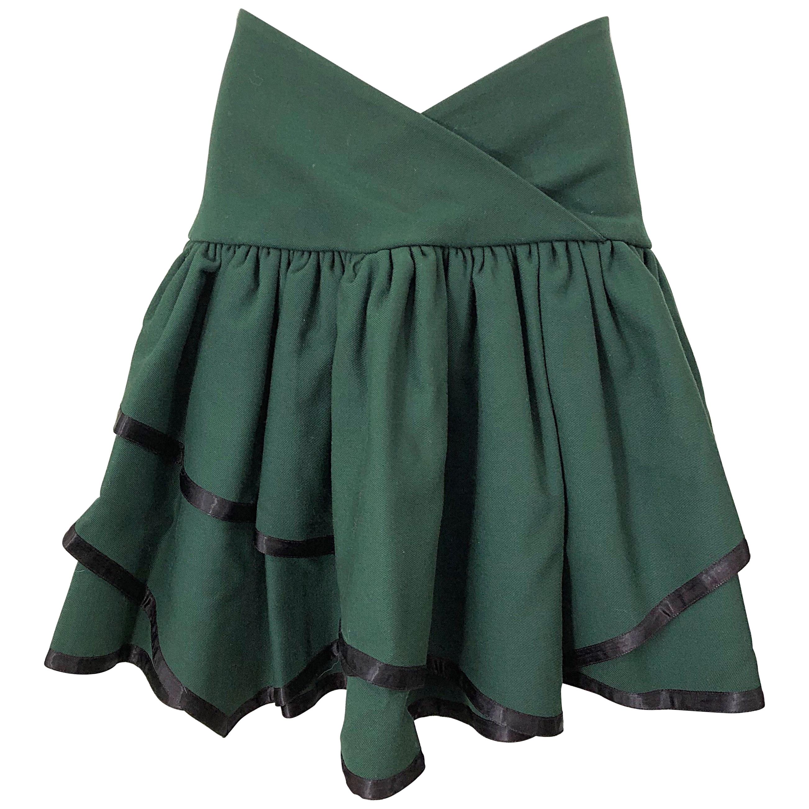 Rare 1960s Cardinali Hunter Green Wool Handkerchief Hem Vintage 60s Mini Skirt For Sale