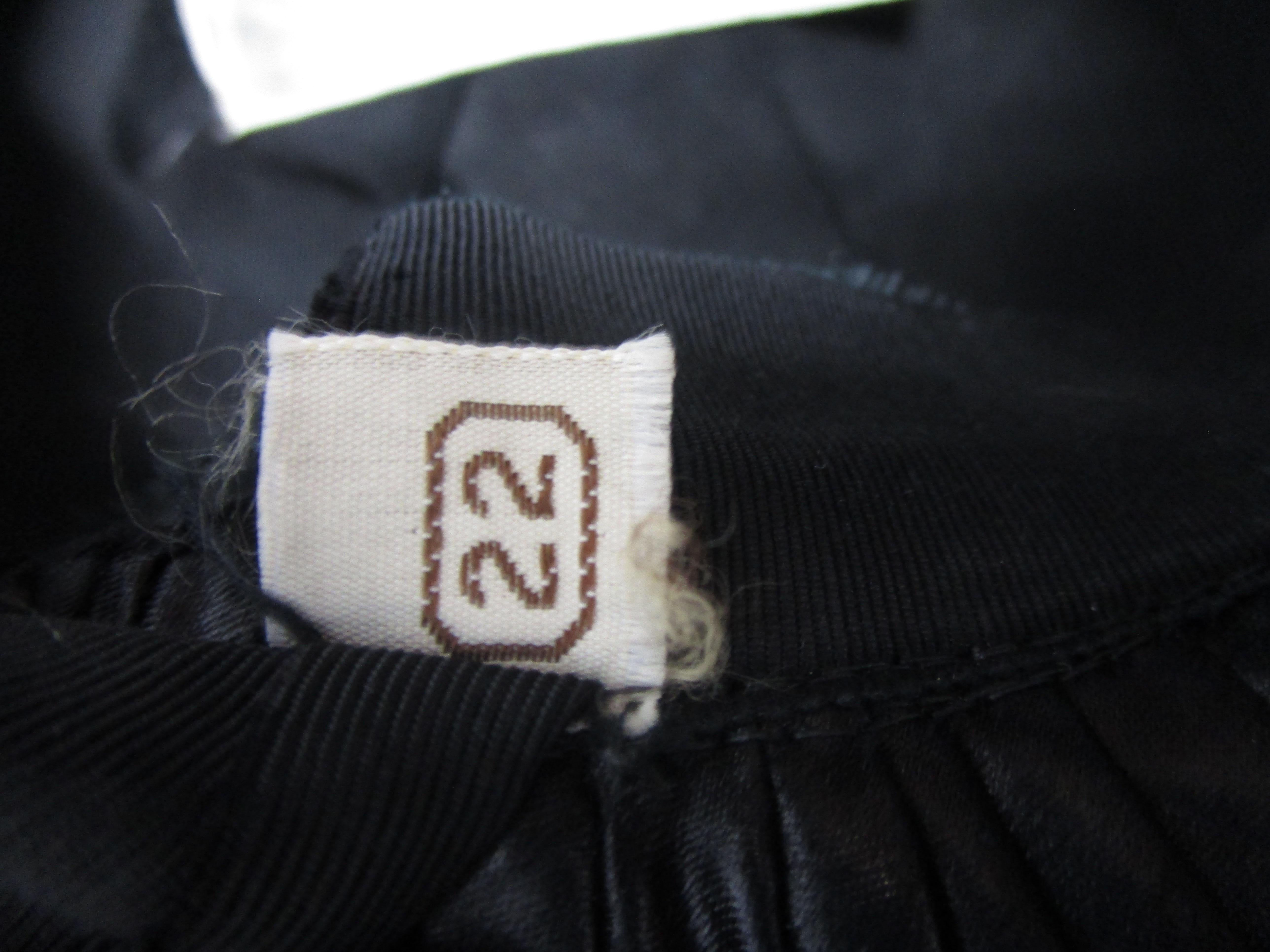 Rare 1960s Christian Dior Black Leathery Silk Chapeaux For Sale 1