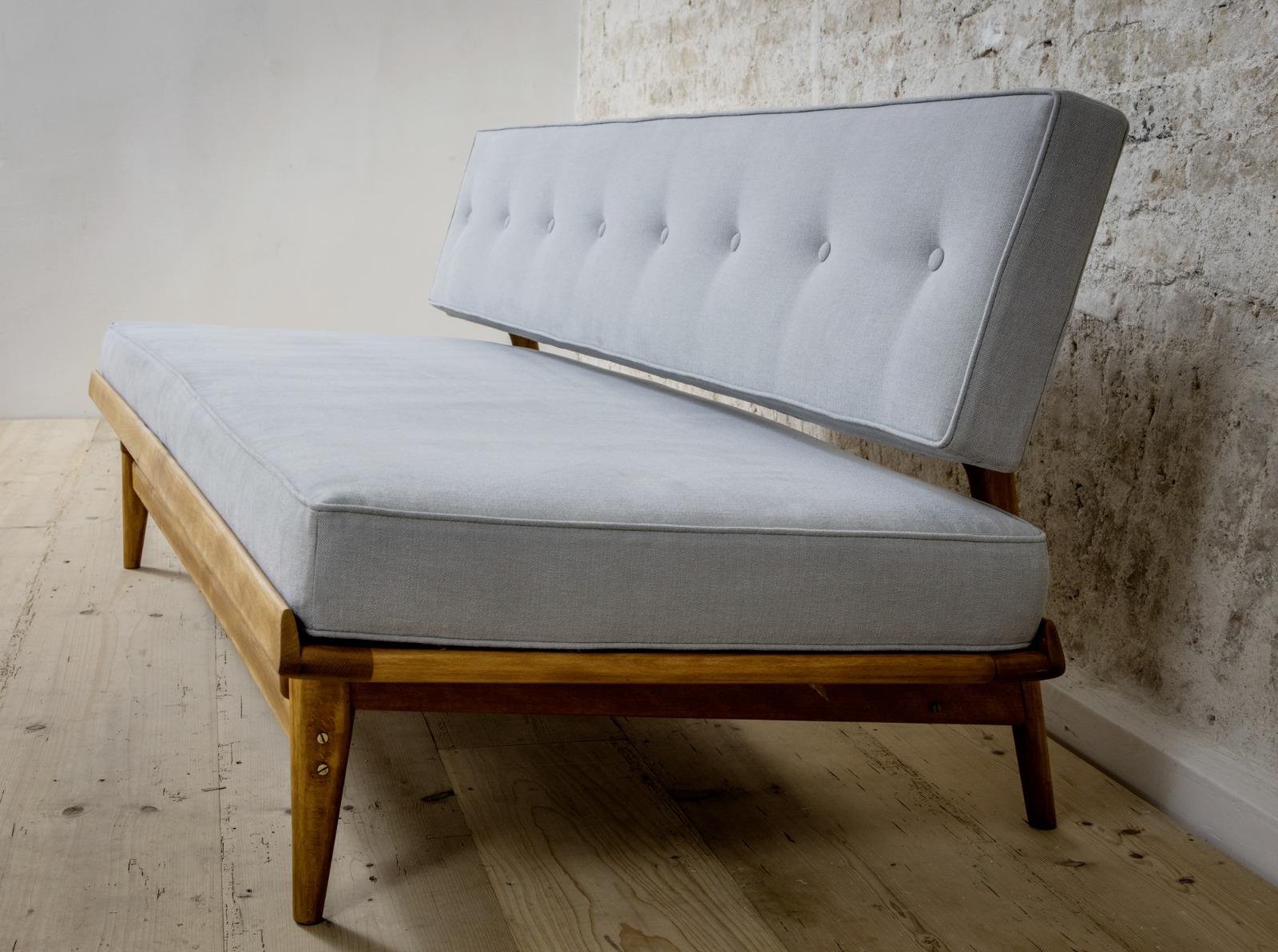 daybed scandinavian