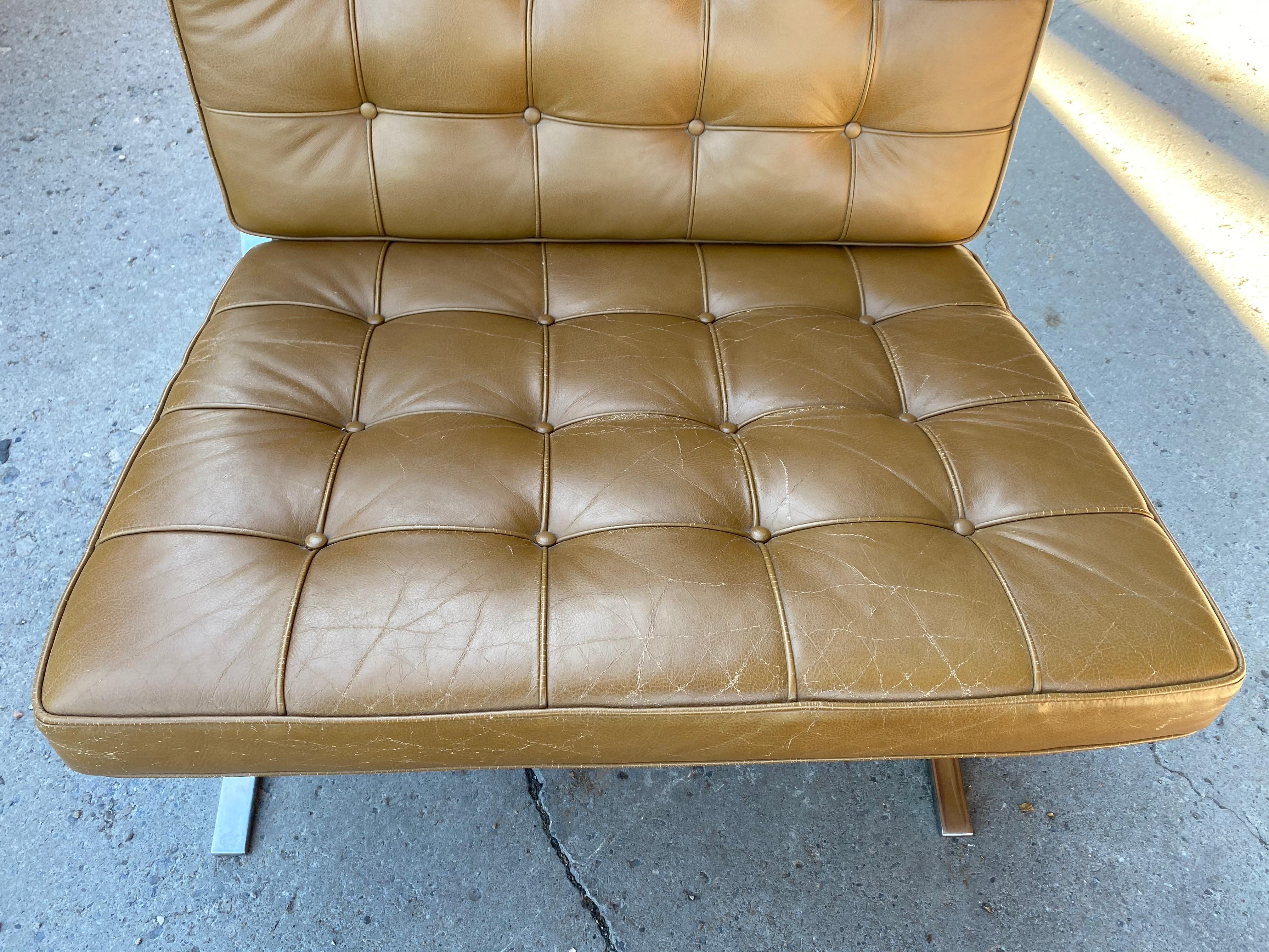 Rare 1960s Gerald R.Griffith Barcelona Chairs, Mies van der Rohe For Sale 2