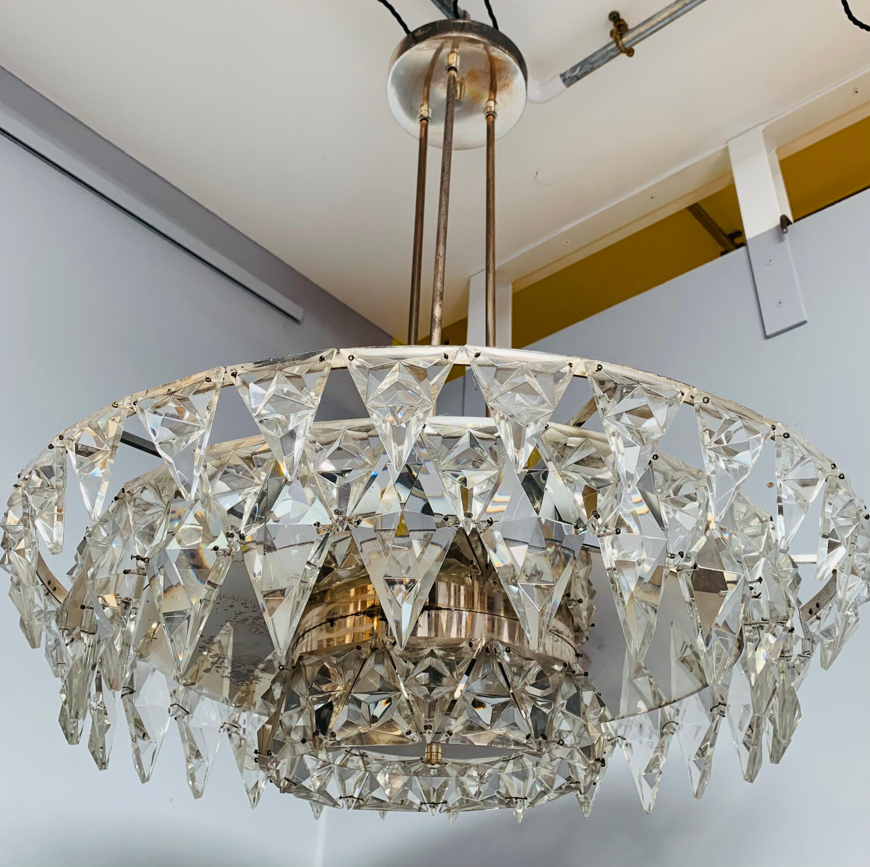 Rare 1960s German Kinkeldey Silver Plated Icicle Cut Prism Glass Chandelier In Good Condition In London, GB