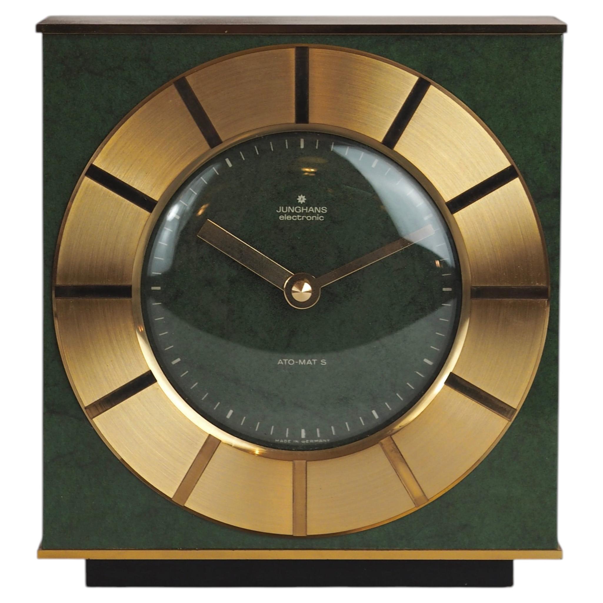 Horloge de bureau Junghans « Emerald Gold Ato-Mat S » rare, de style « Mid-Century Modern », datant des années 1960 en vente