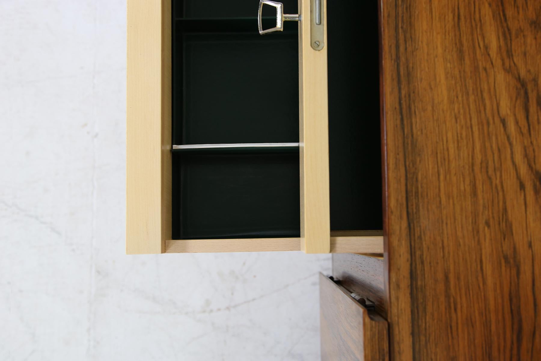 Rare 1960s Minimalist Sideboard on Metal Base, Drawers Inside Mid-Century Modern 3