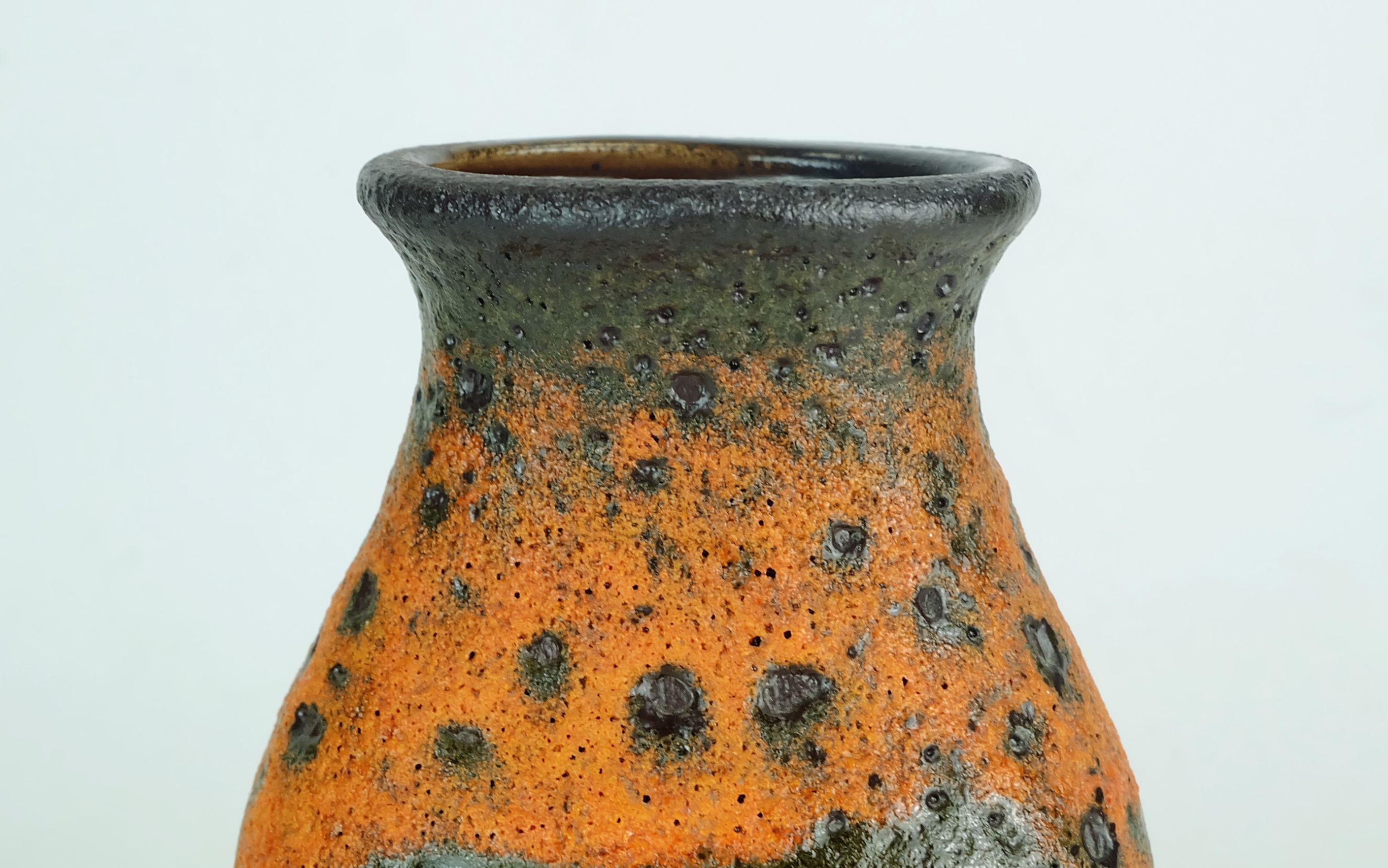raro Vaso robotico degli anni '60 u-keramik modello 560/20 smalto e forma eccezionali in vendita 3