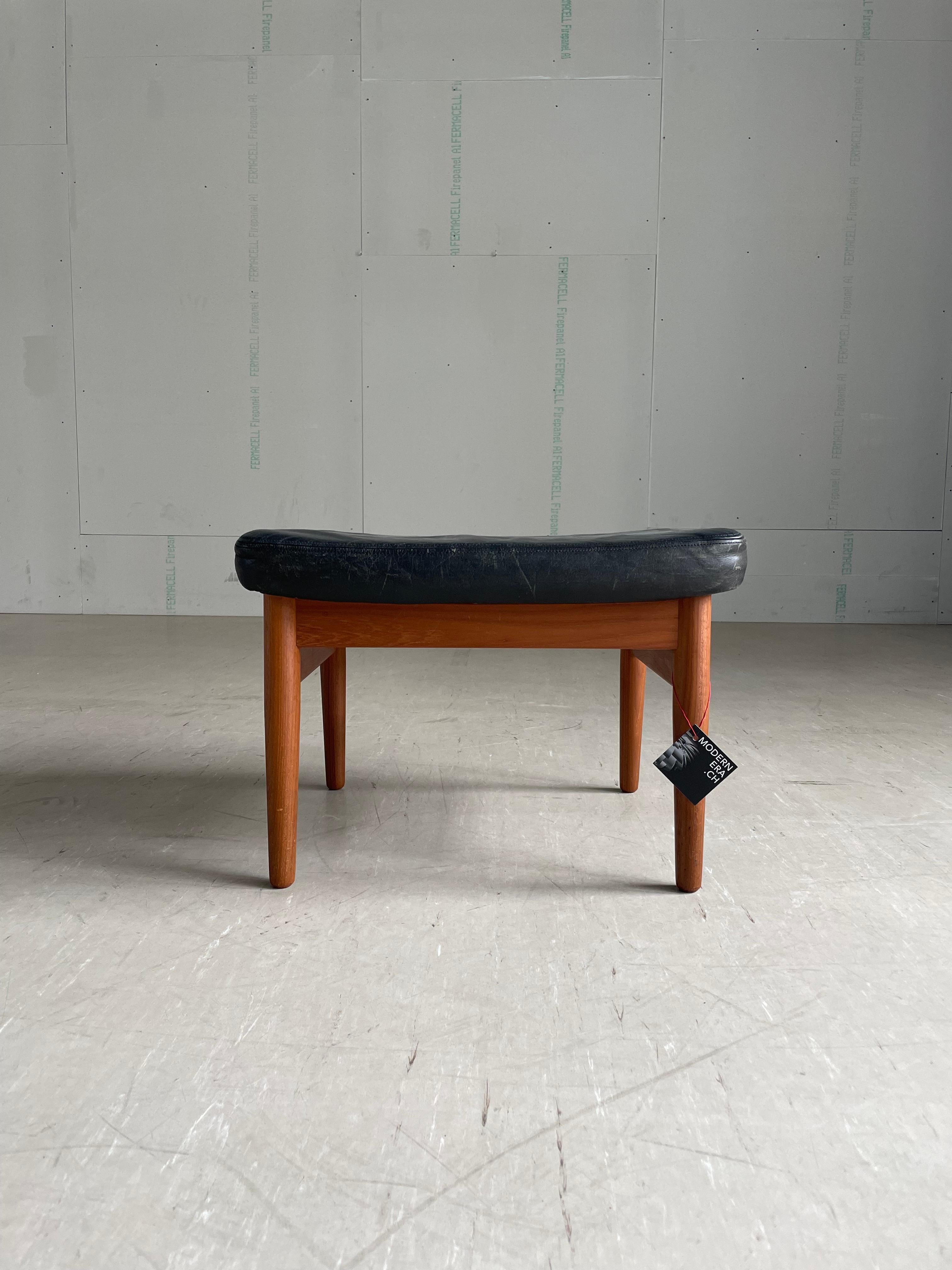 Raro pouf in teak degli anni '60 di Grete Jalk per France & Søn, Danimarca in vendita 2