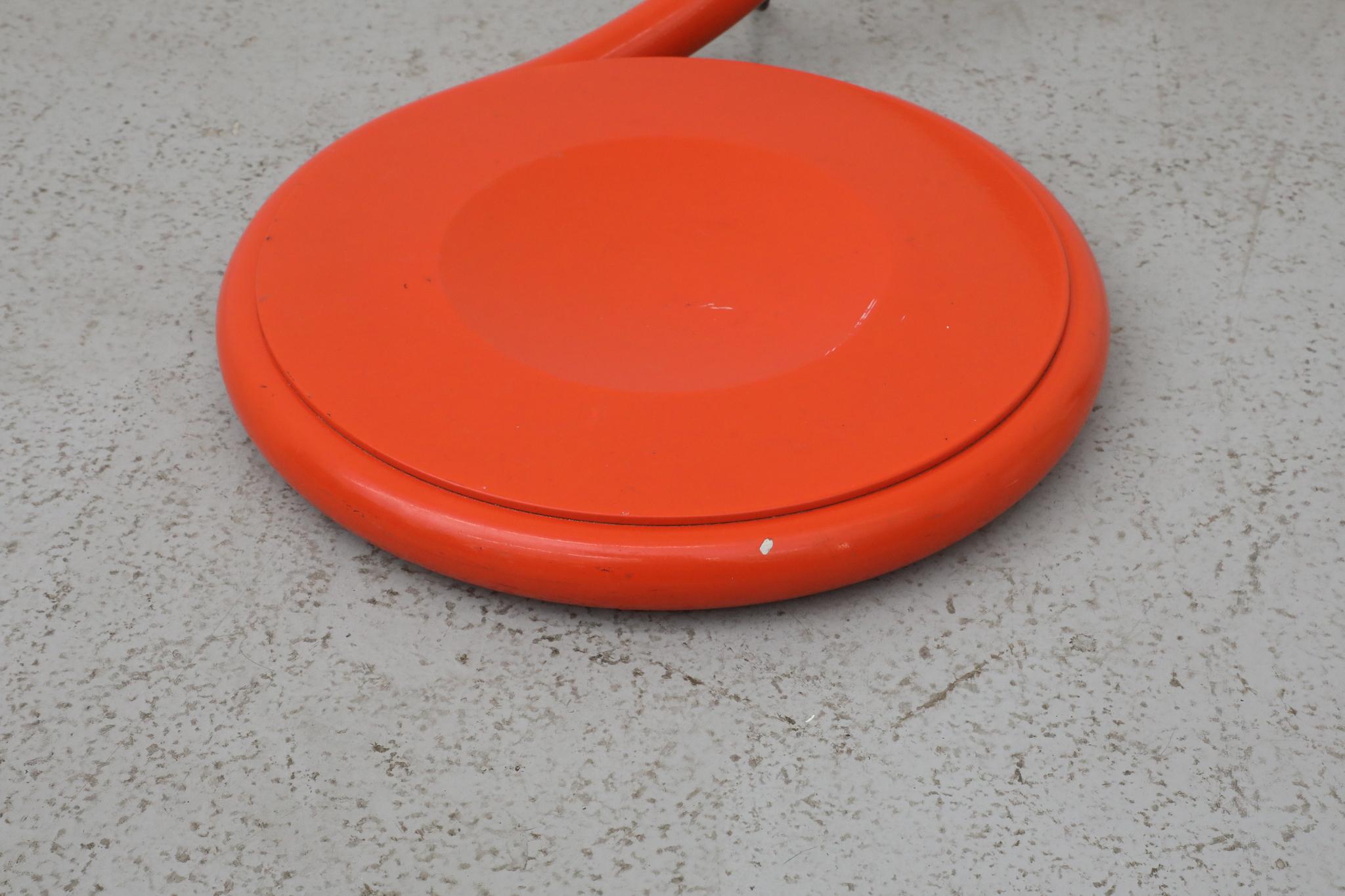 Rara lámpara de pie Serpente naranja de 1965 de Elio Martinelli para Martinelli Luce en venta 12
