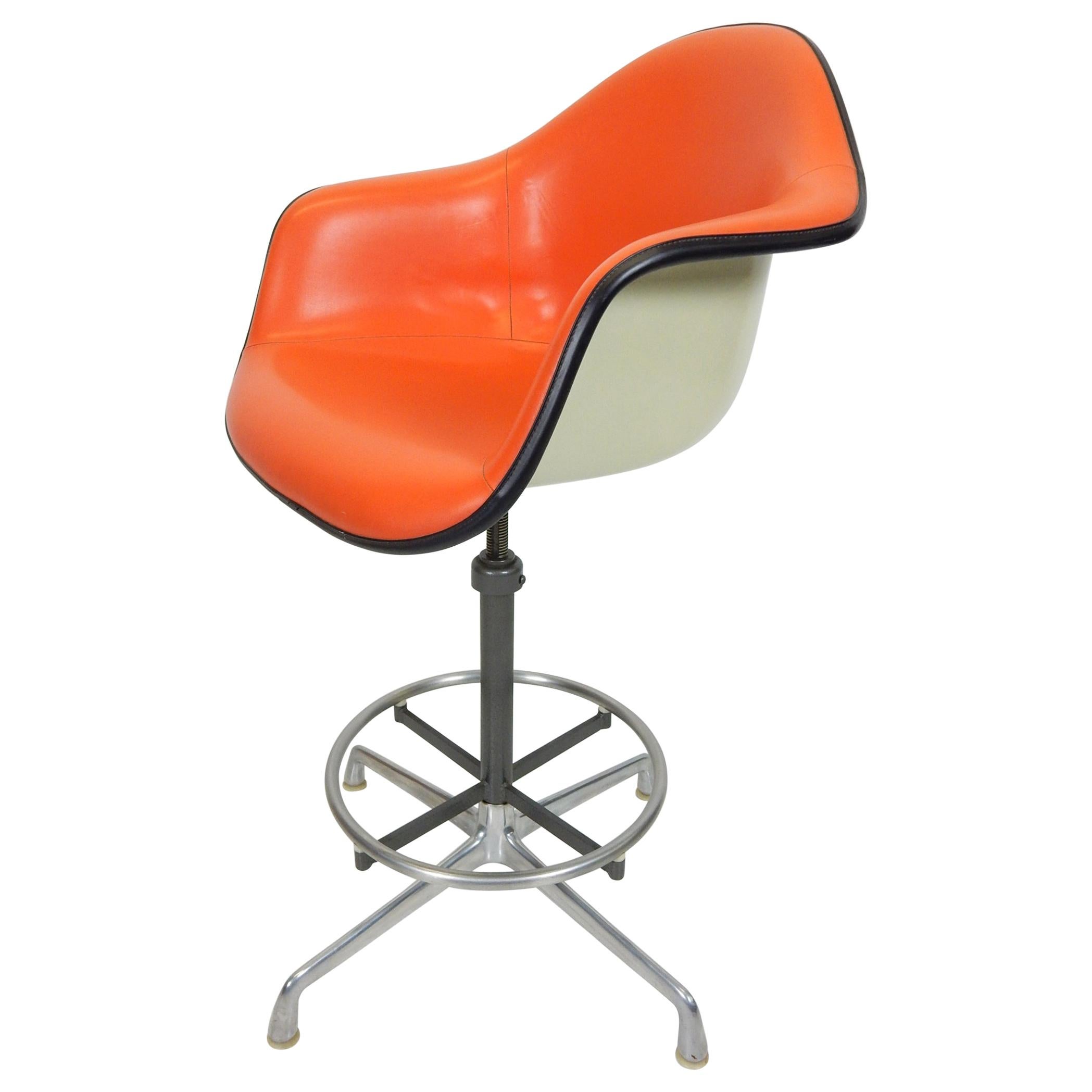 Rare 1970 Charles Eames Herman Miller Arm Shell Drafting Chair