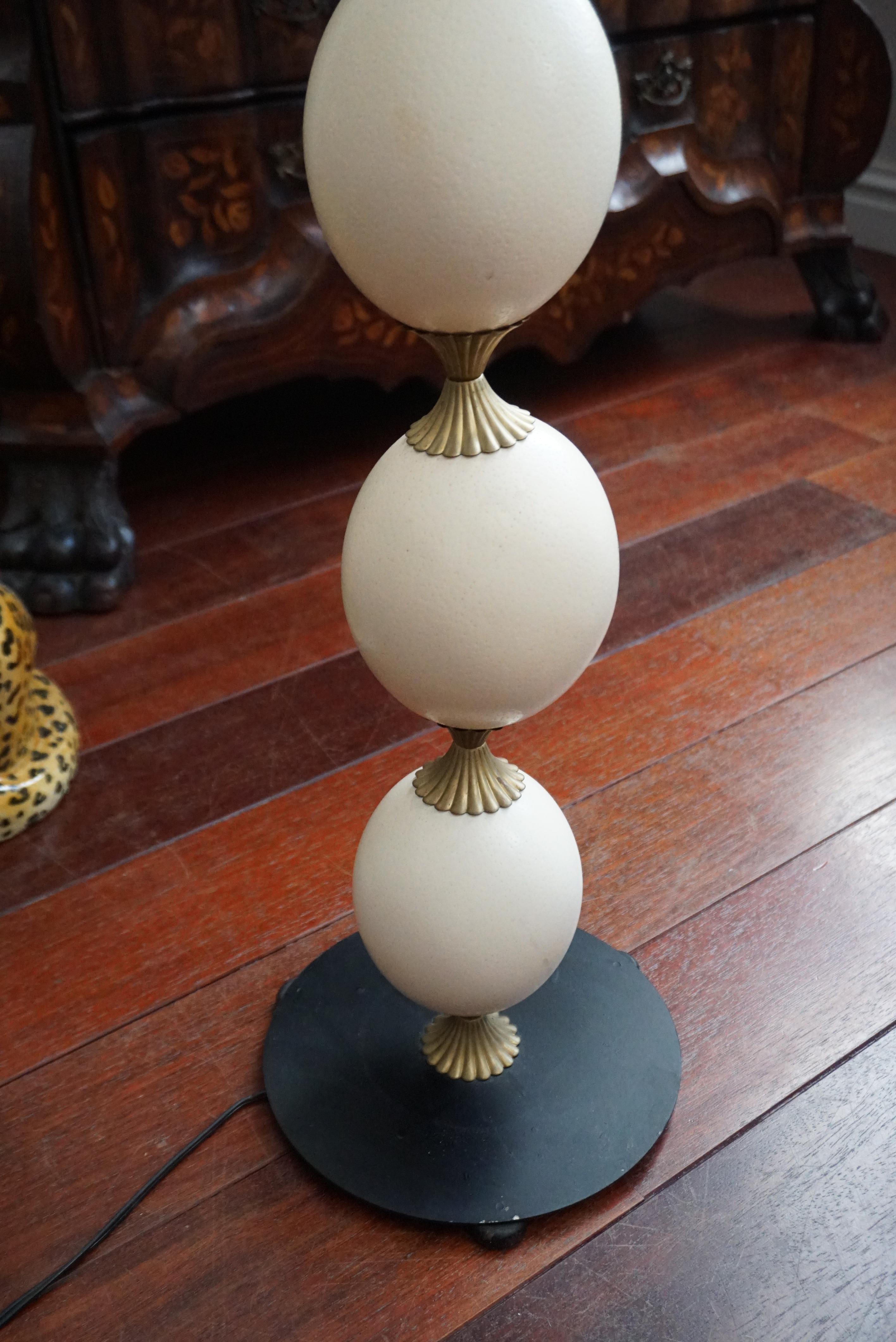 20th Century Rare 1970'  Ostrich Eggshell Floor Lamp In The Style Of Maison Charles For Sale