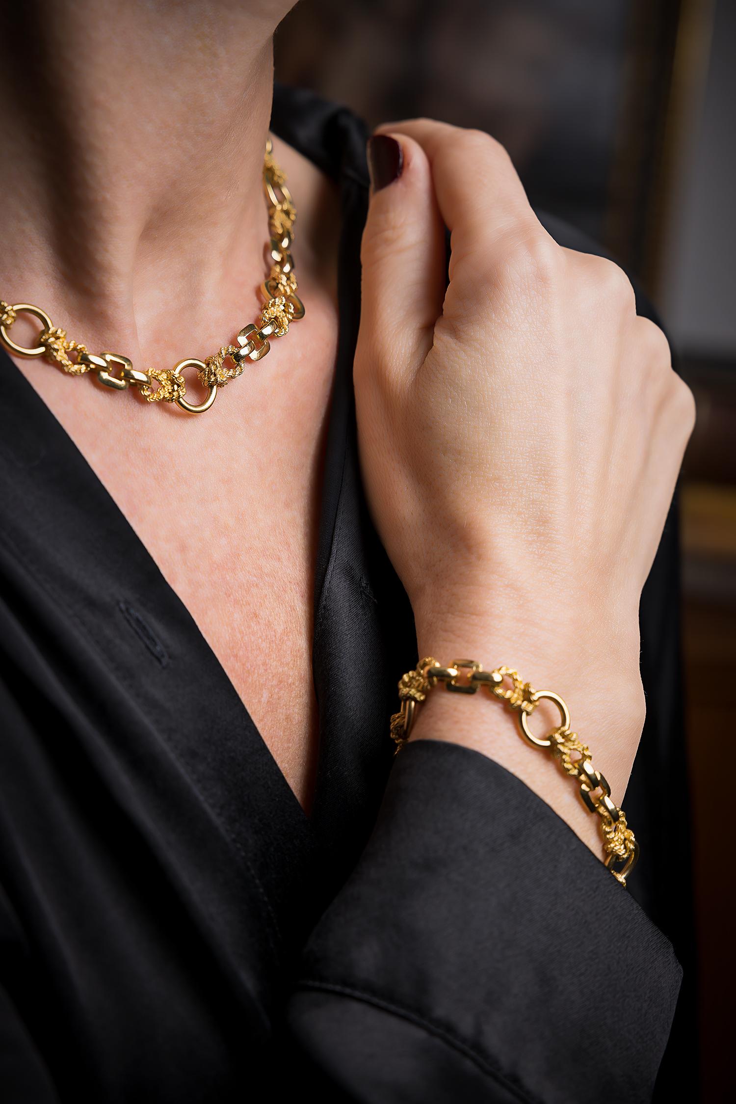 Hermès Halskette und Armband Set - 1970er Jahre Gelbgold nautische Seilknoten Link  im Zustand „Gut“ im Angebot in Malmö, SE