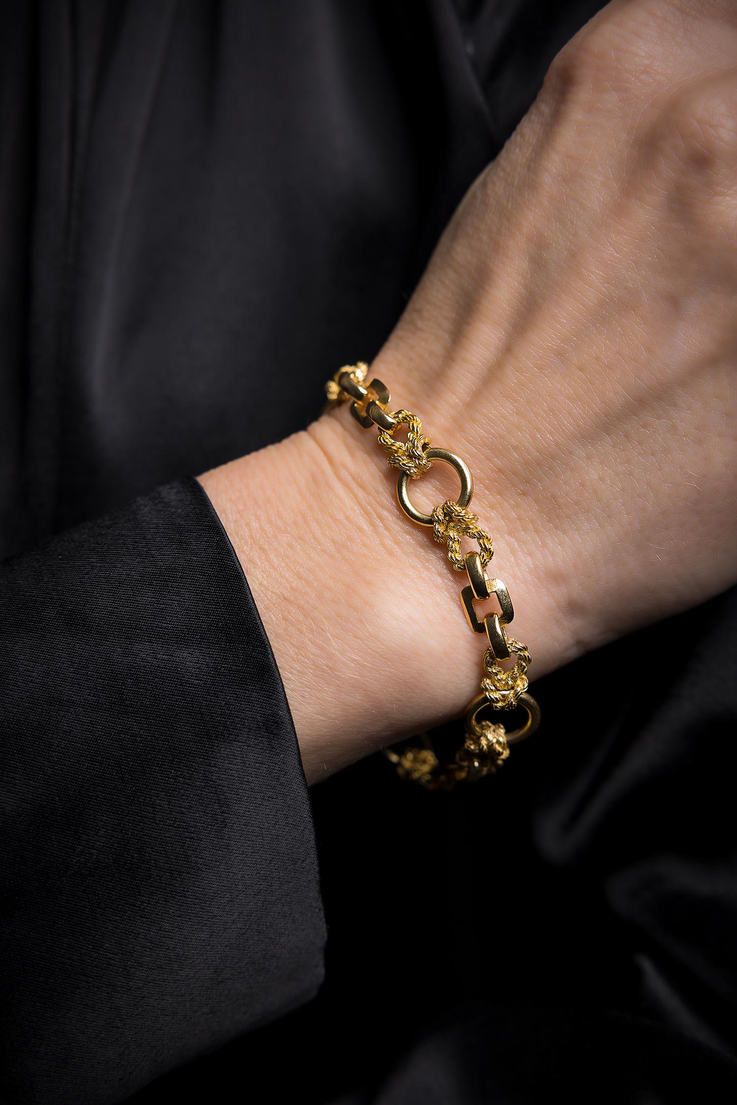 Parure de collier et bracelet Hermès -1970s or jaune corde nautique nœud link  Pour femmes en vente