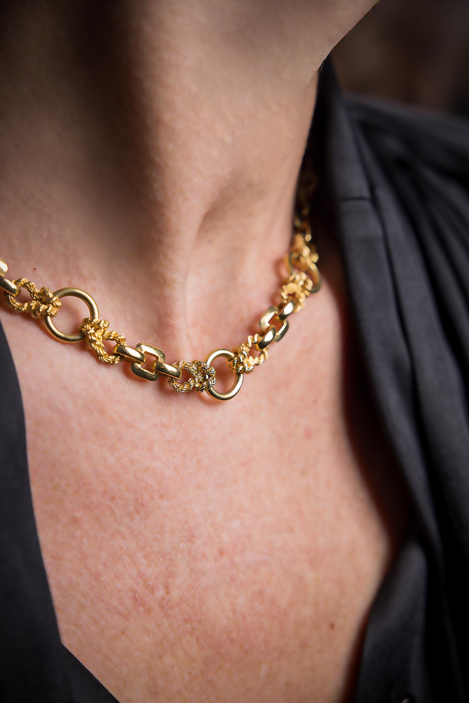 Hermès Halskette und Armband Set - 1970er Jahre Gelbgold nautische Seilknoten Link  im Angebot 1