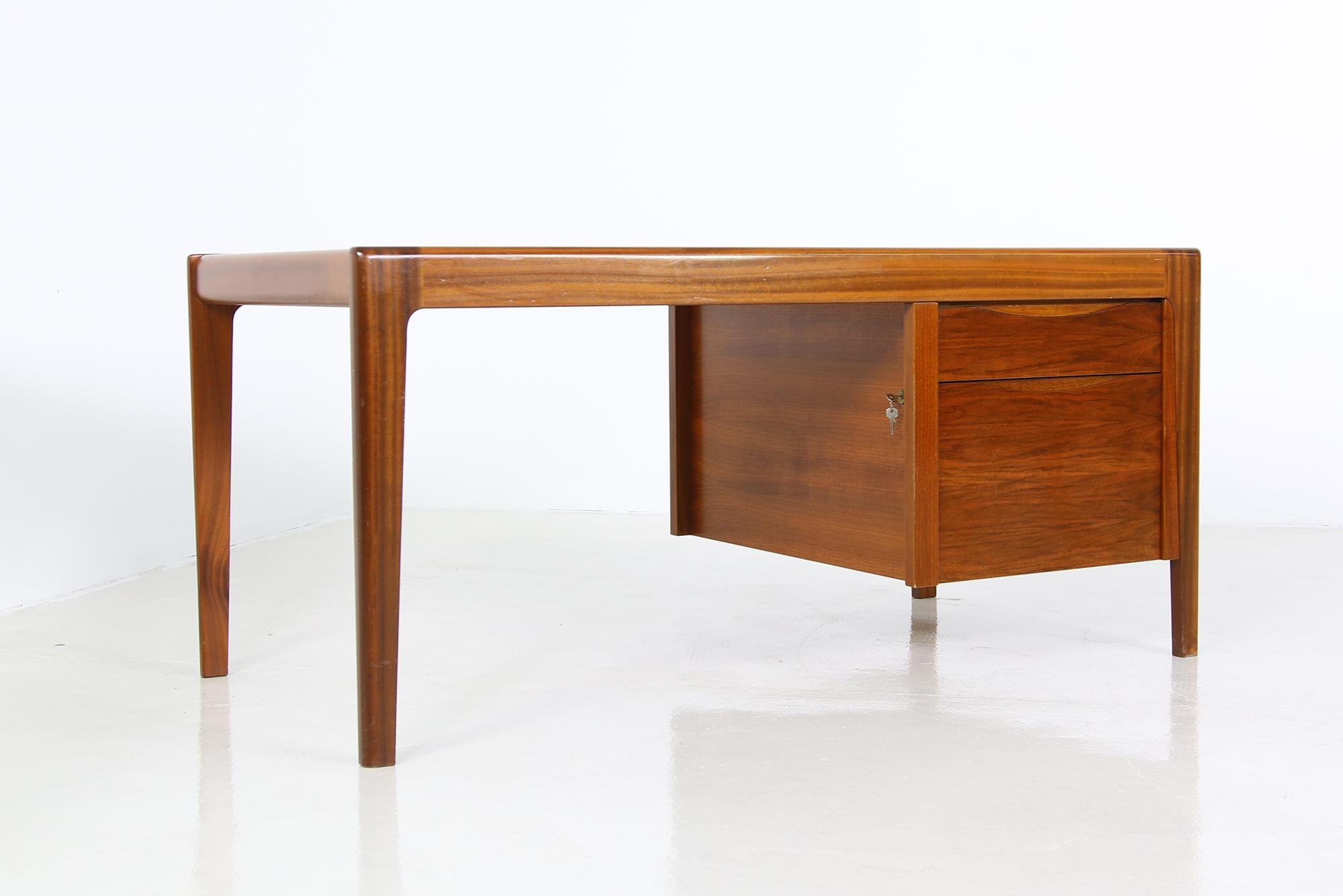 Rare 1970s Extendable Teak and Walnut Writing Table, Drawers, Freestanding Desk 5