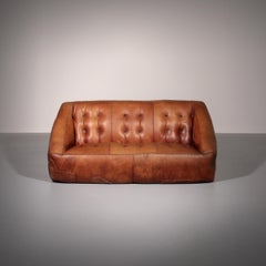 Rare 1970s Italian Brutalist Leather Loveseat – Sculptural Two-Seater