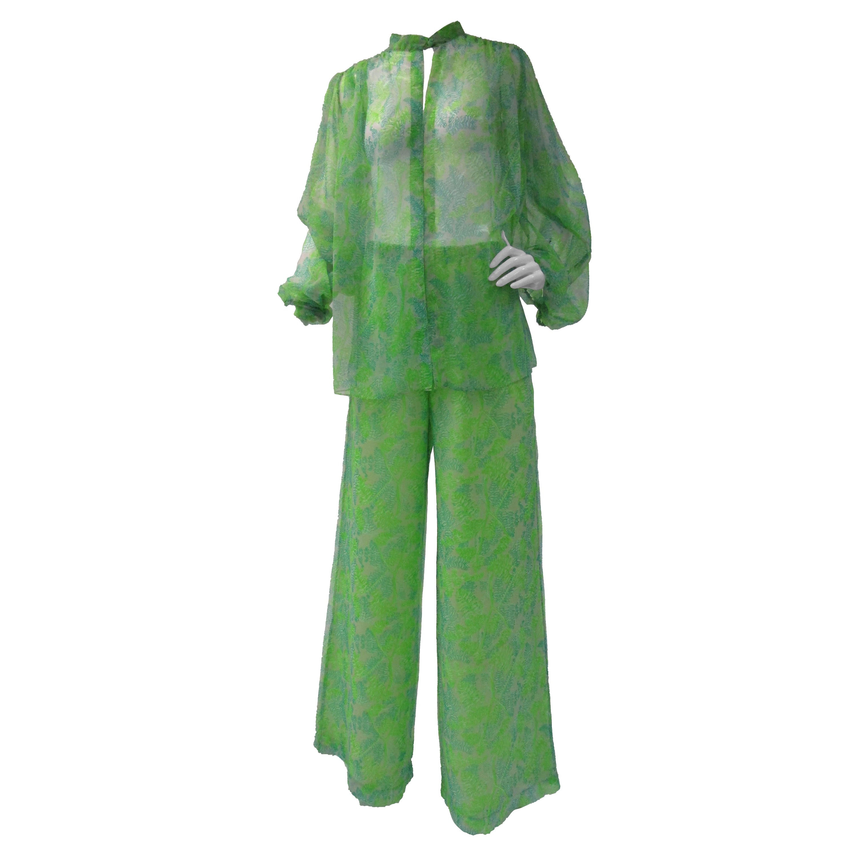 Rare 1970s “Liza” by Lilly Pulitzer Green Sheer Resort Ensemble For Sale