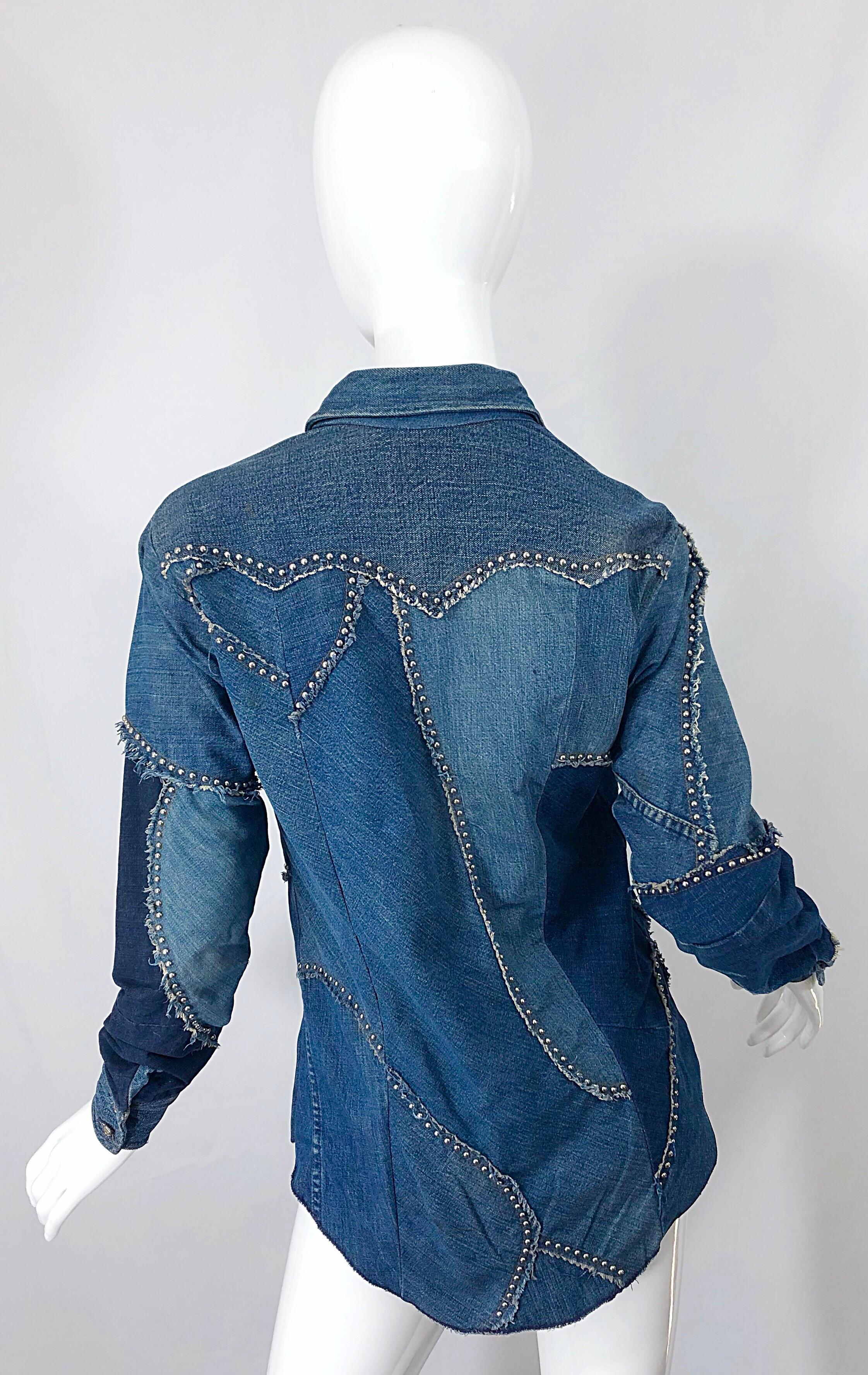 Seltenes 1970er Love, Melody Sabatasso Unisex-Denim-Jeans-Patchwork-Shirt aus den 70ern (Blau) im Angebot