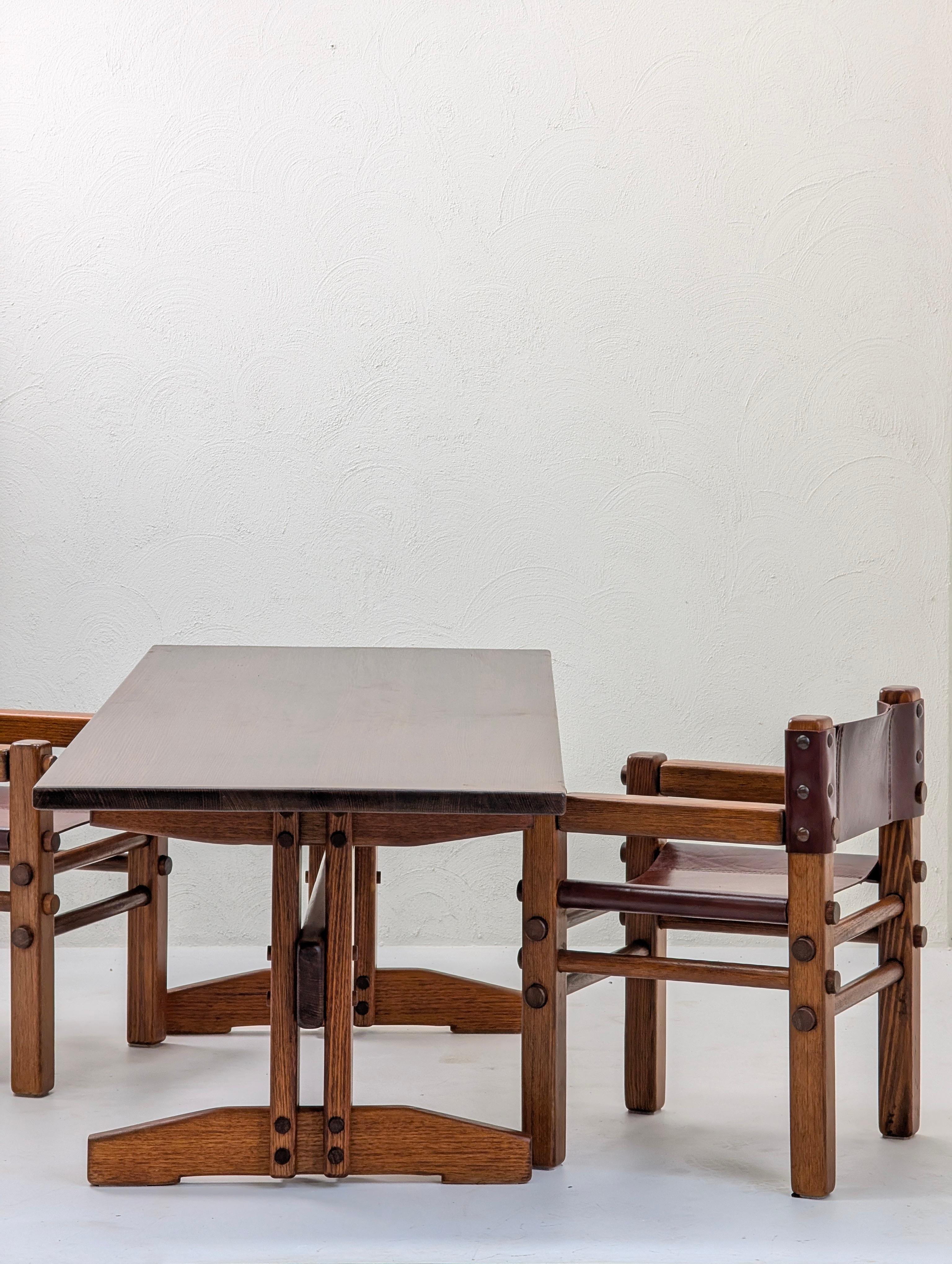 Fait main Rare table de salle à manger 