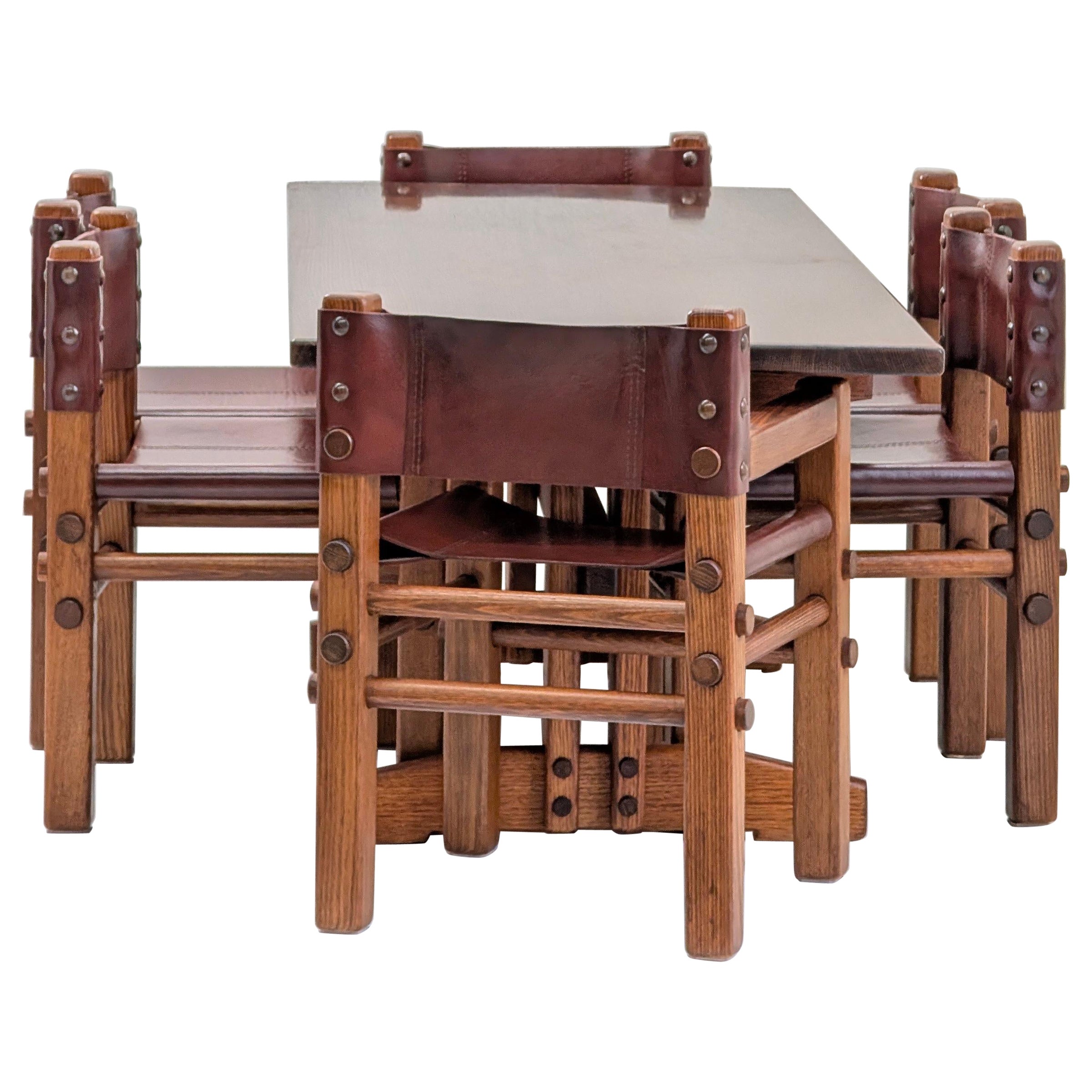 Rare table de salle à manger "Nore" des années 1970 en frêne massif de l
époque victorienne par Norman Archibald en vente