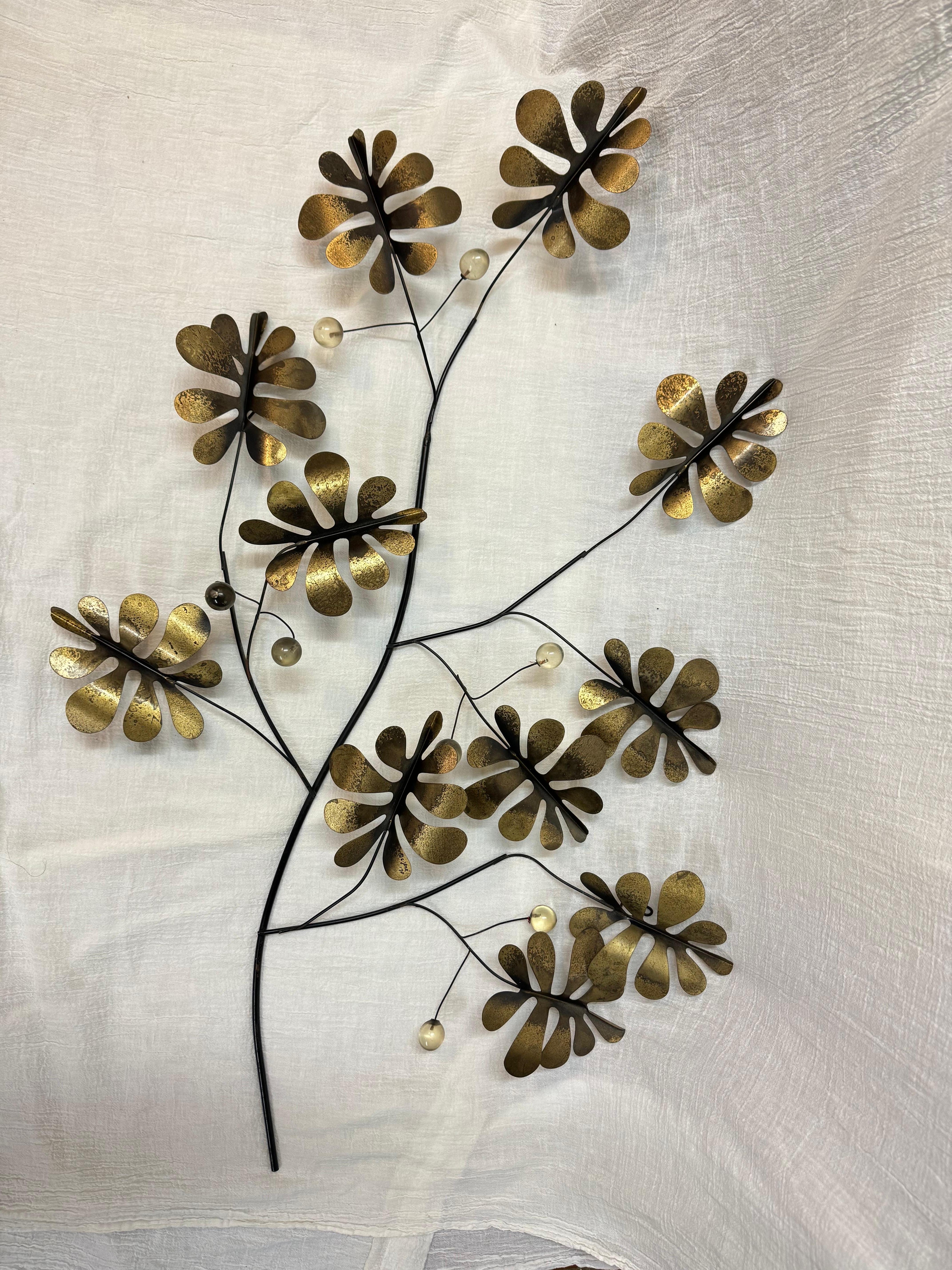 Raros años 70  Escultura de pared de rama de árbol firmada por Curtis Jere en venta 5