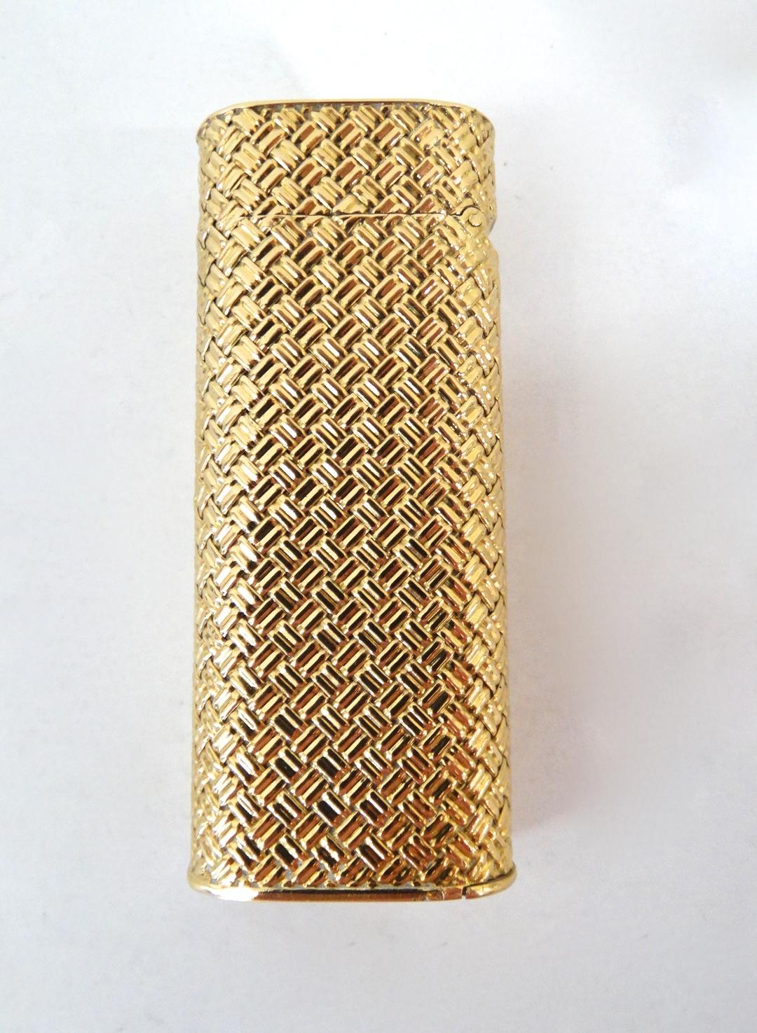 Van Cleef & Arpels 18K Gold Lighter  For Sale 3