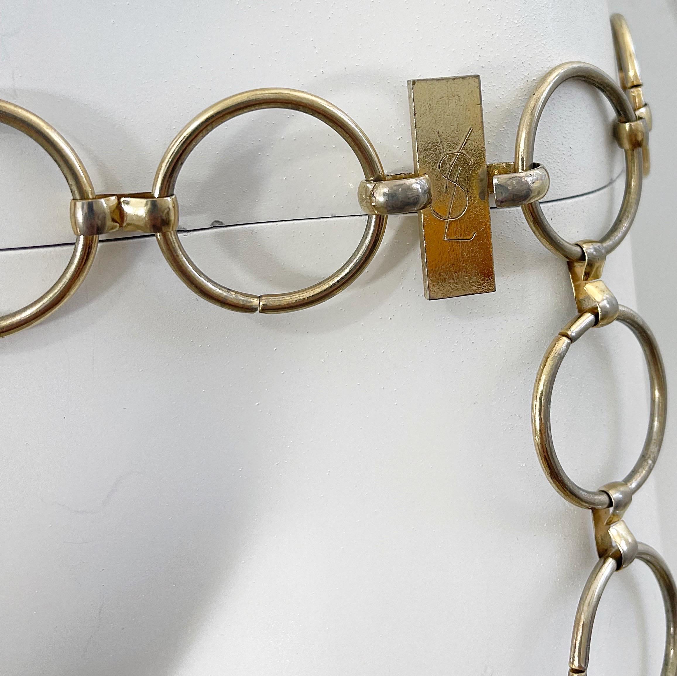 Seltener 1970er Jahre Yves Saint Laurent Veruschka Gold Disco 70er Jahre Ringkette Gürtel Halskette im Angebot 1
