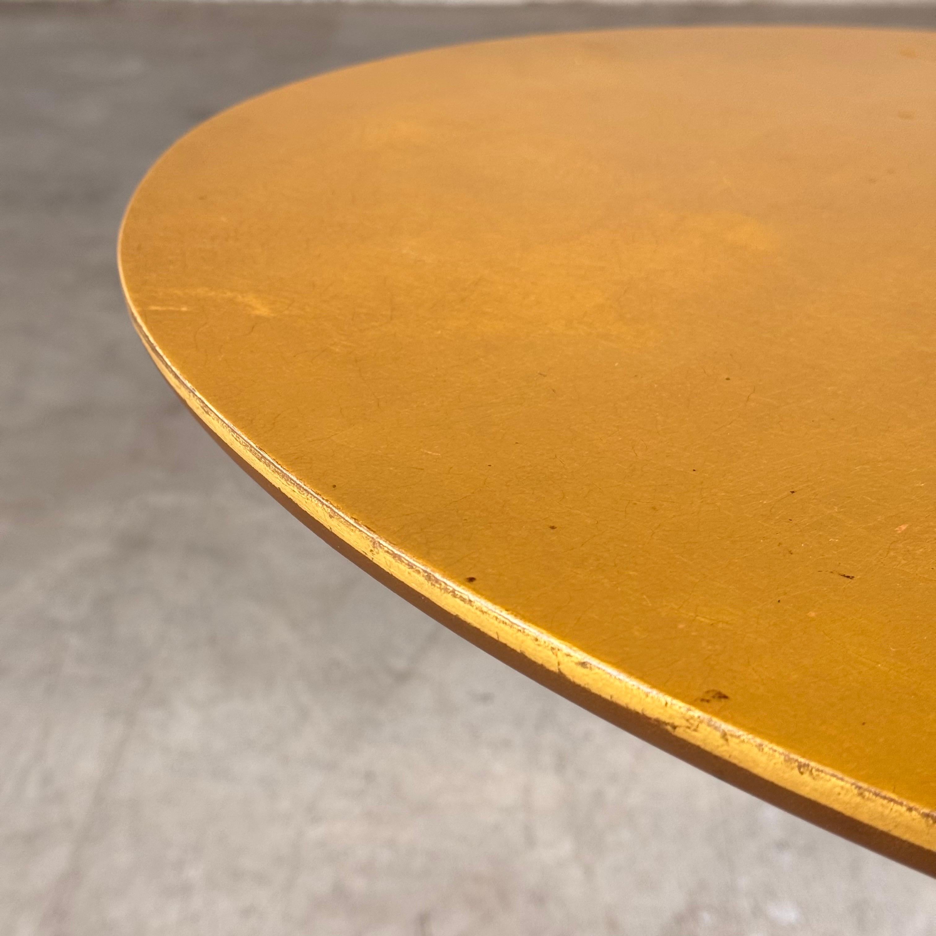 Rare table Traccia Meret Oppenheim, Studio Simon, collection Ultramobili, 1972 en vente 4