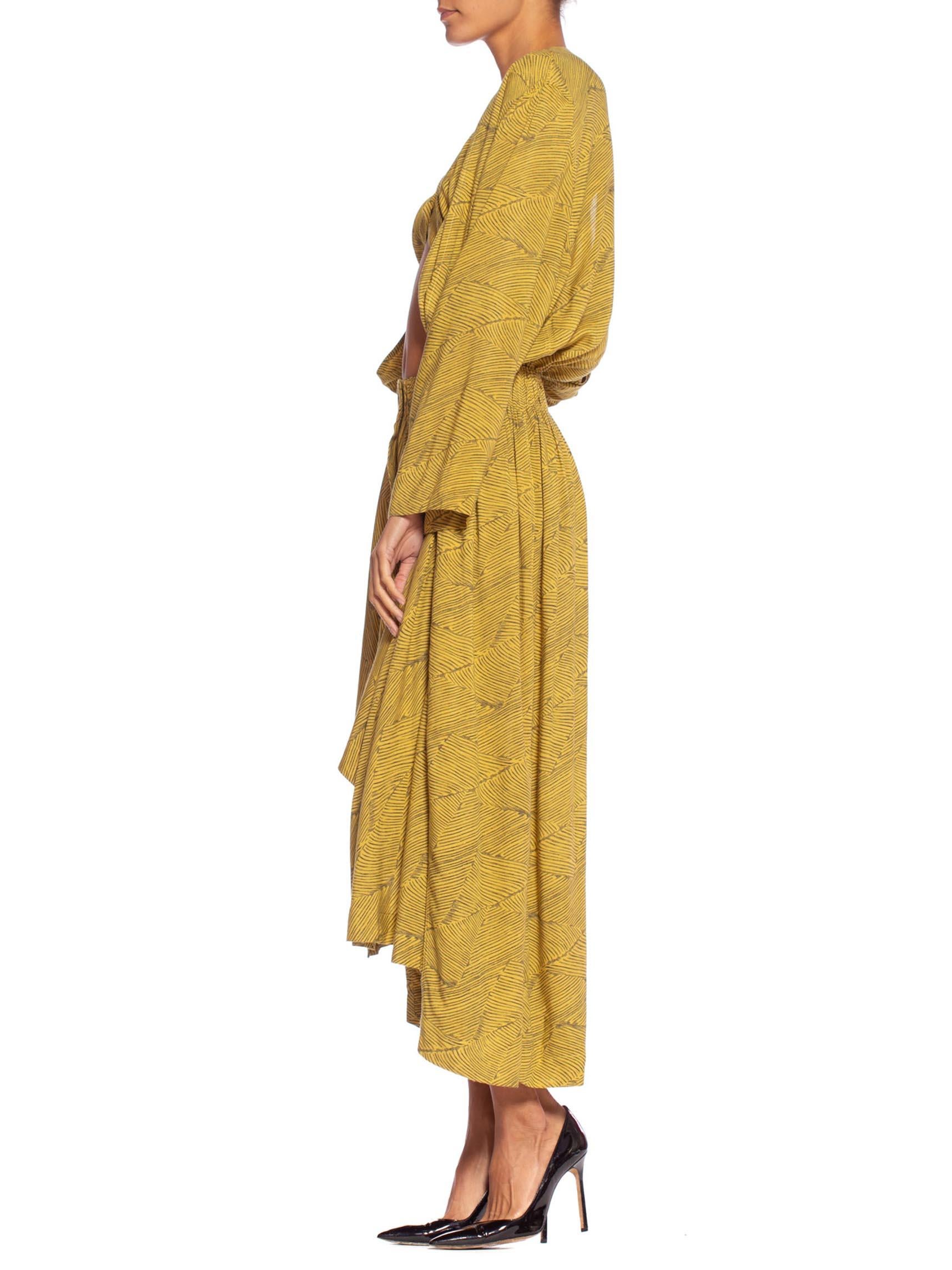 Beige Azzedine Alaïa - Robe surdimensionnée en coton imprimé animal jaune avec fausse soutien-gorge, années 1980 en vente