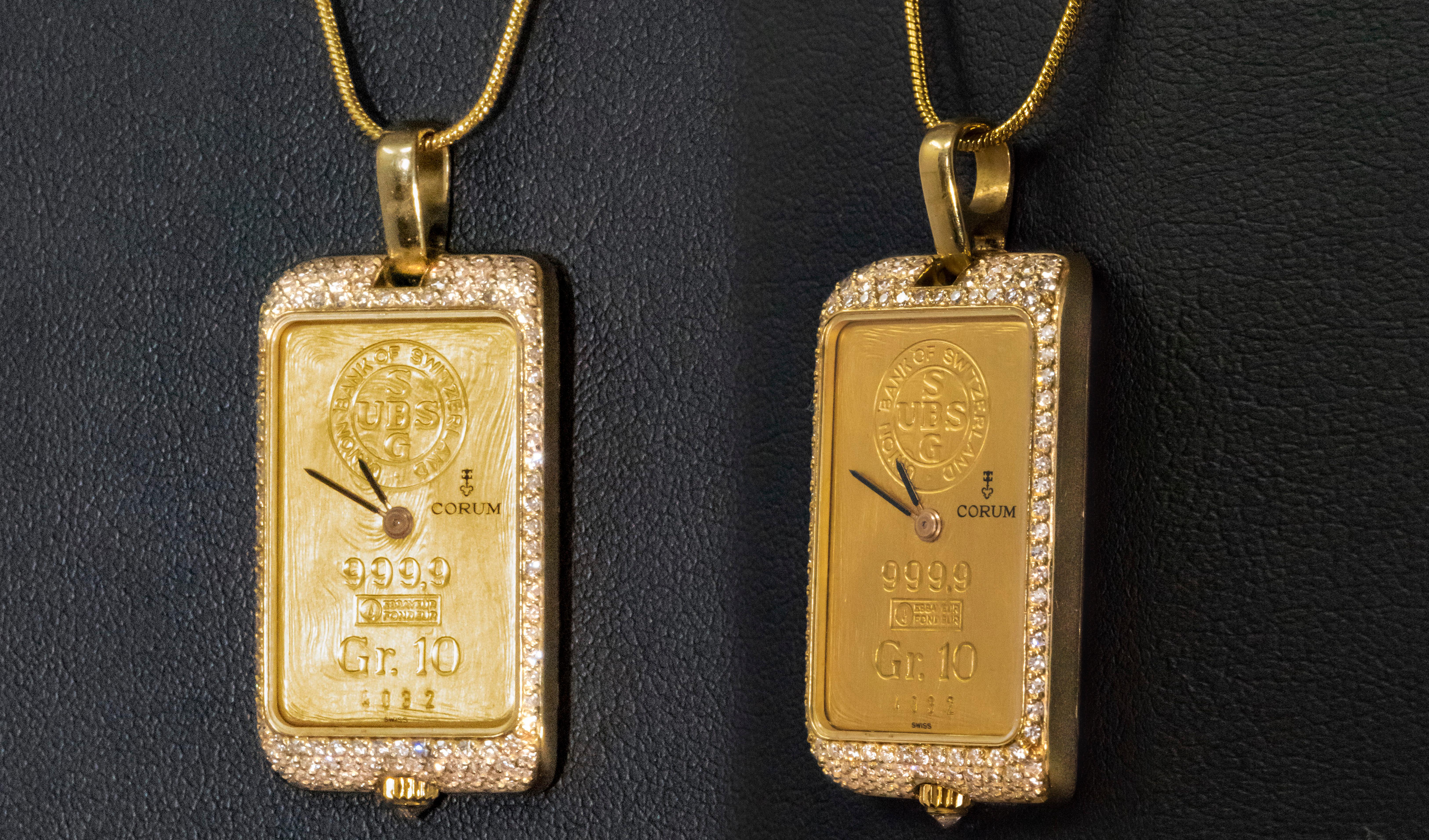 Seltene 1980er Jahre Corum UBS 24 Karat 10gram Gold Bar-Uhr mit Diamant-Anhänger im Angebot 3