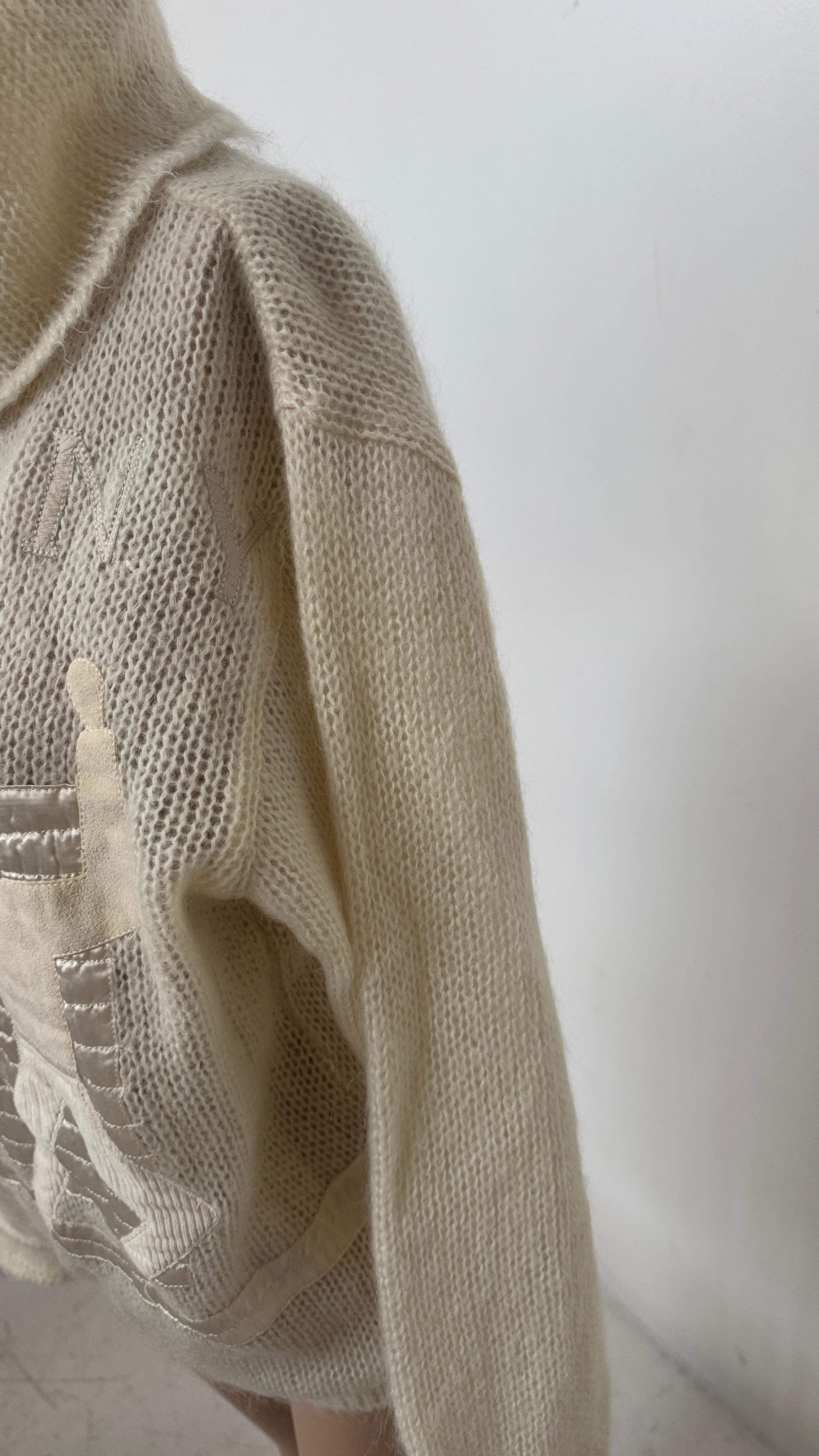 da uomo o donna Rare 1980s J.C. de Castelbajac for ICEBERG “Dancing N.Y.” Mohair Wool Sweater in vendita