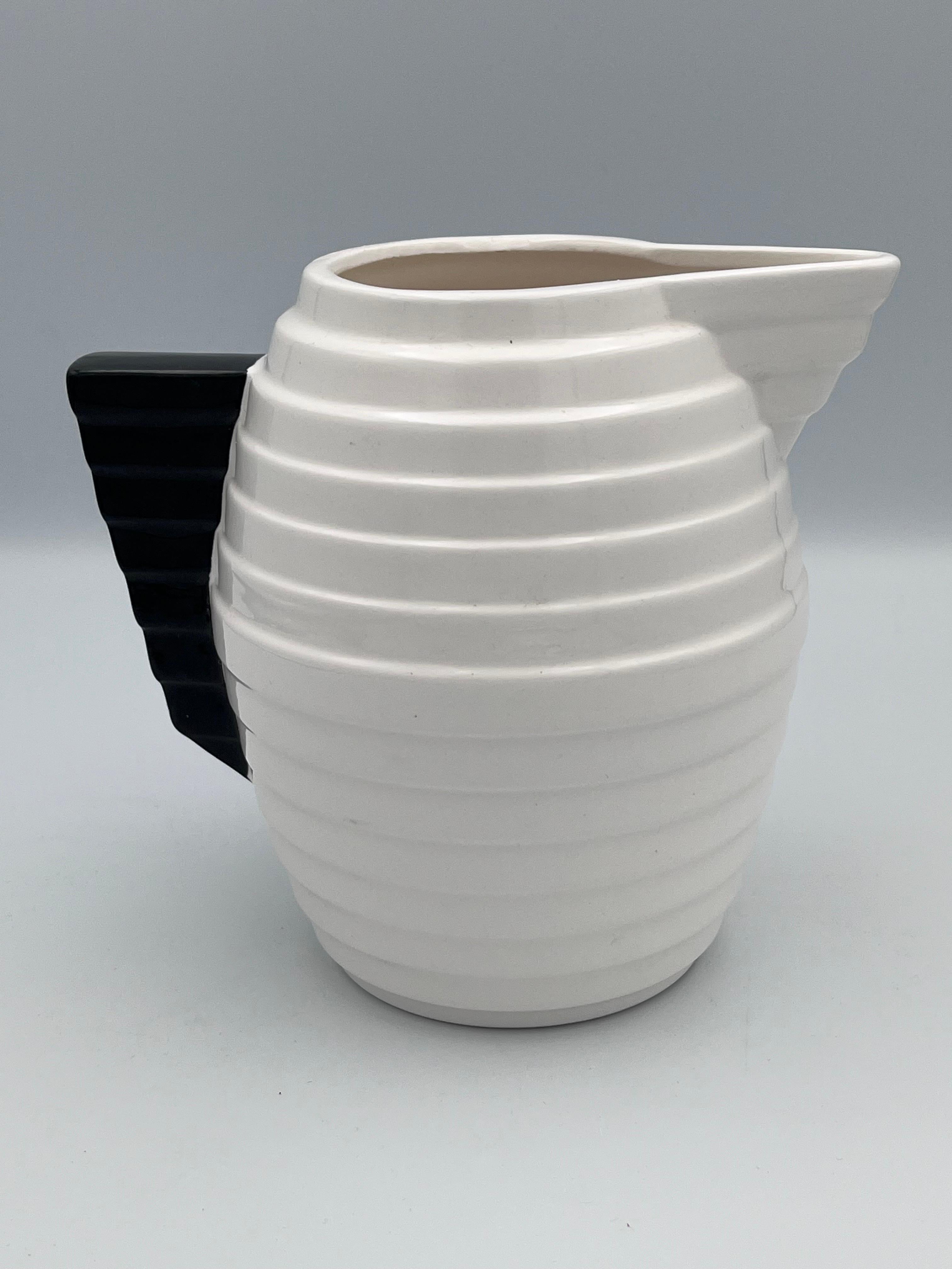 Rare 1980's Memphis Art Deco Style Geometric Stepped Pitcher In Excellent Condition For Sale In Red Lion, PA