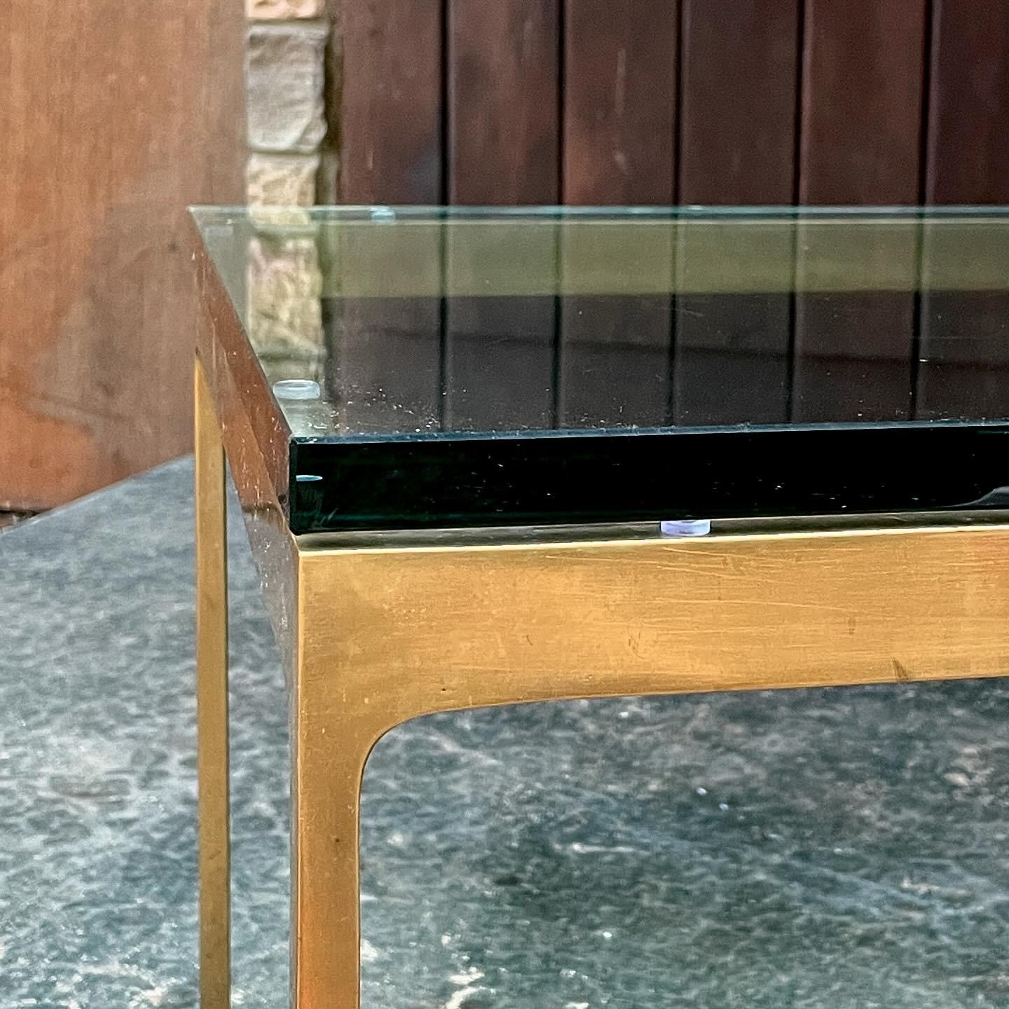 Laiton Rare 1980 Nicos Zographos TA.20G Table carrée en laiton/bronze + verre Petit 20² en vente